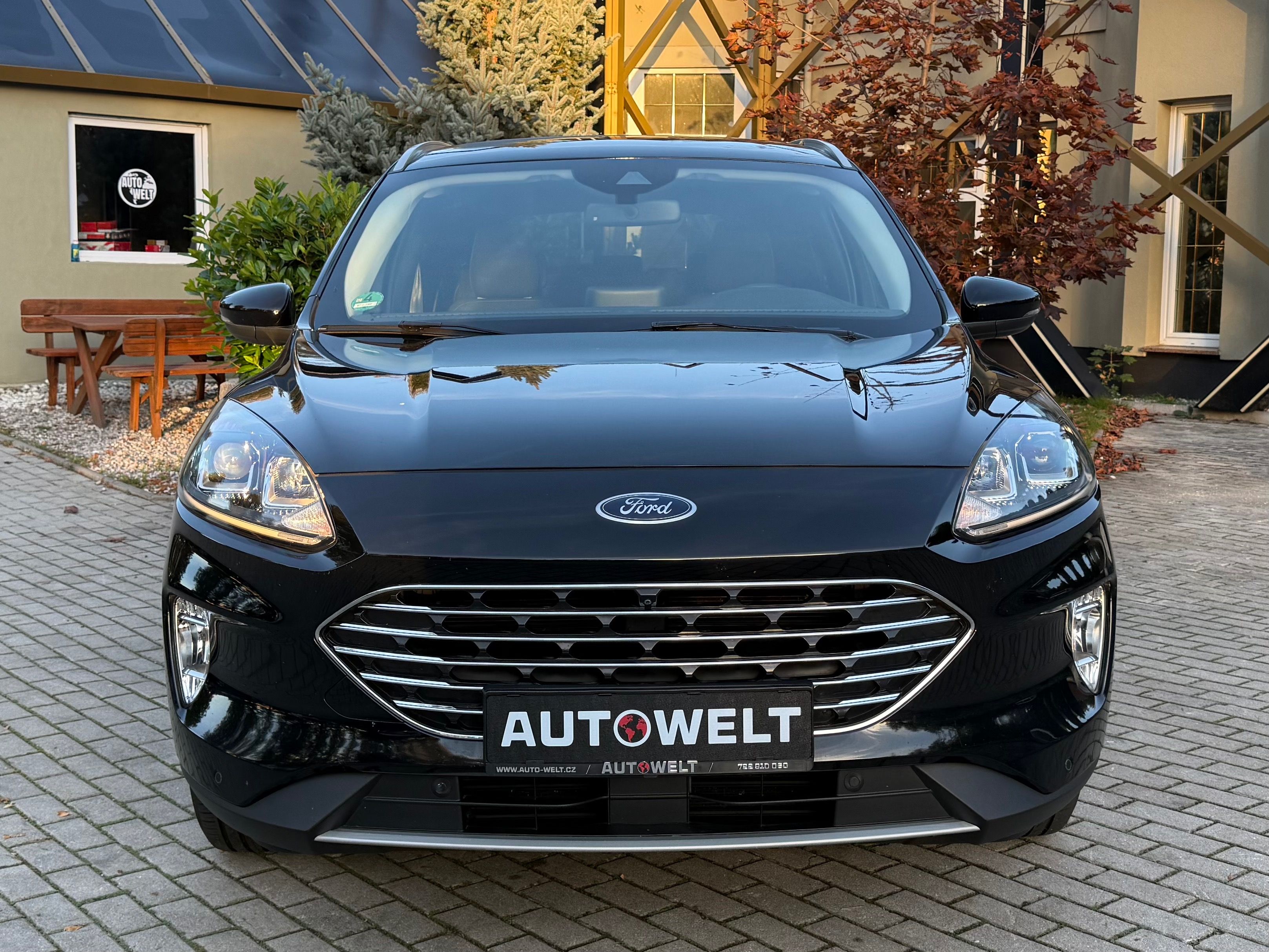 Ford Kuga, 2.5 PHEV AT/TITANIUM/LED/DPH!! - fotka 4