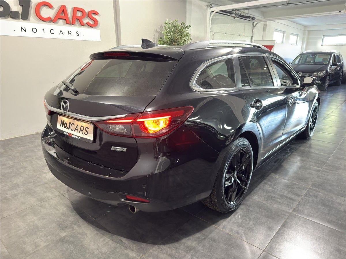 Mazda 6, 2,2   D 1.MAJITEL 1.ROK ZÁRUKA - fotka 4