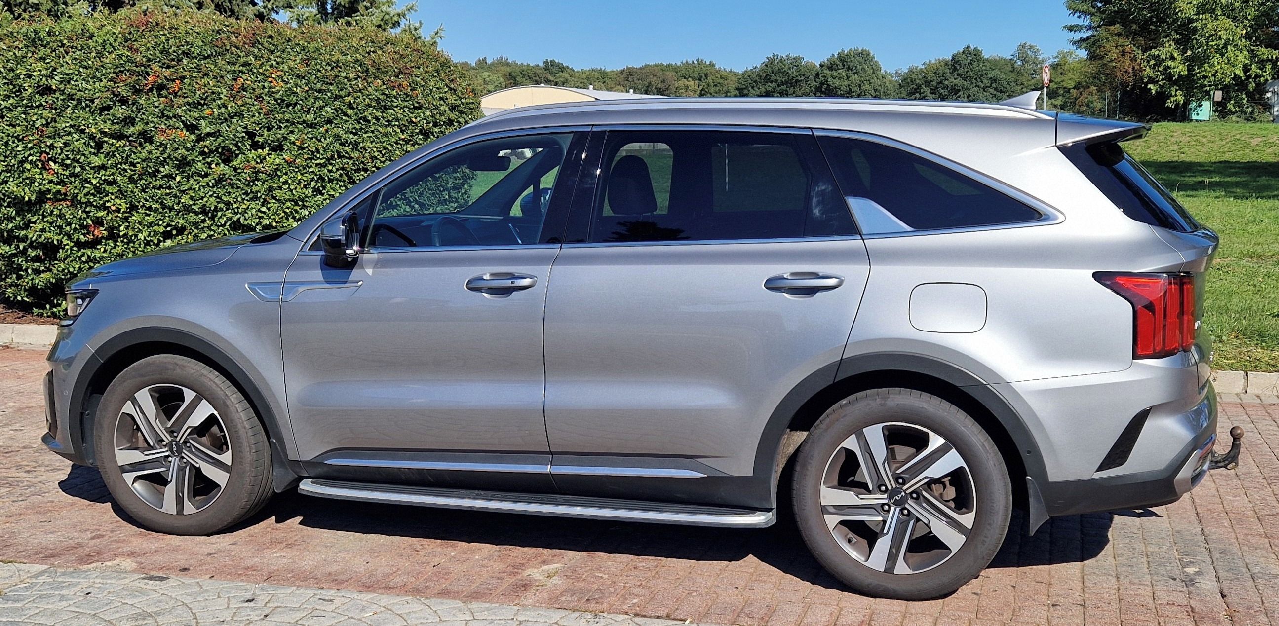 Kia Sorento, 2.2 CRDi AWD, 7 míst, TOP - fotka 2