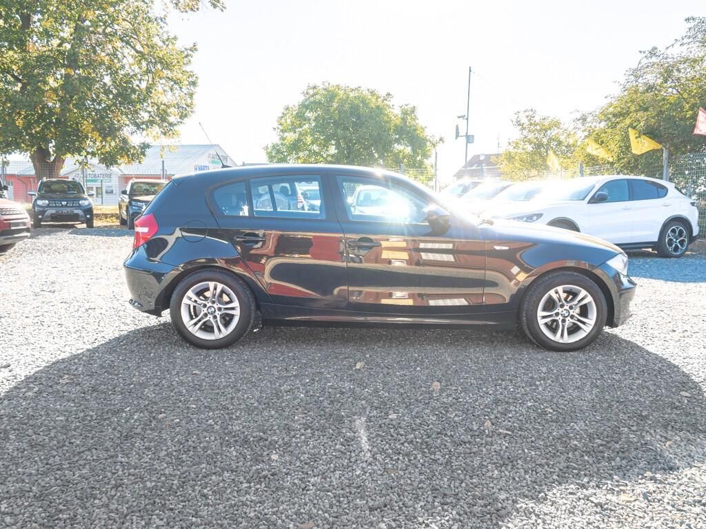 BMW Řada 1, 116i 90KW – DIGI KLIMA - fotka 4