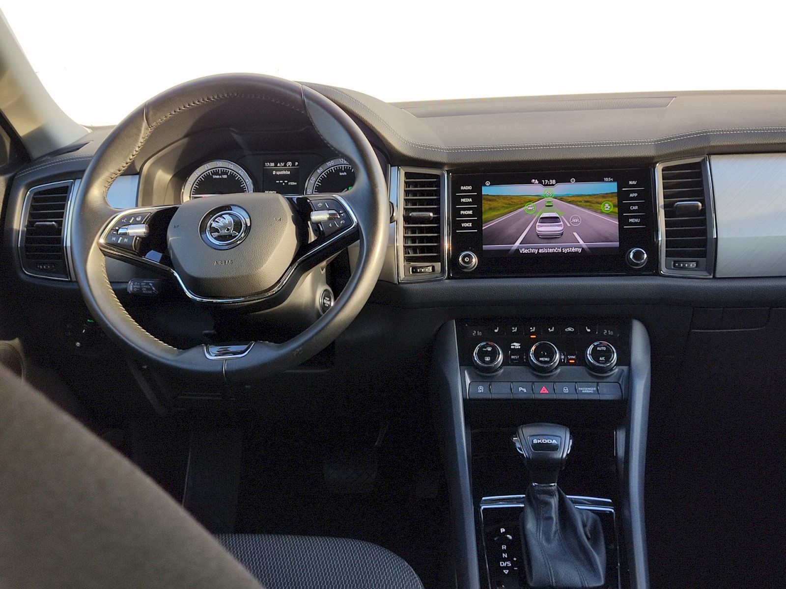Škoda Kodiaq, Ambition Plus 2,0 Tdi 110 Kw D - fotka 6