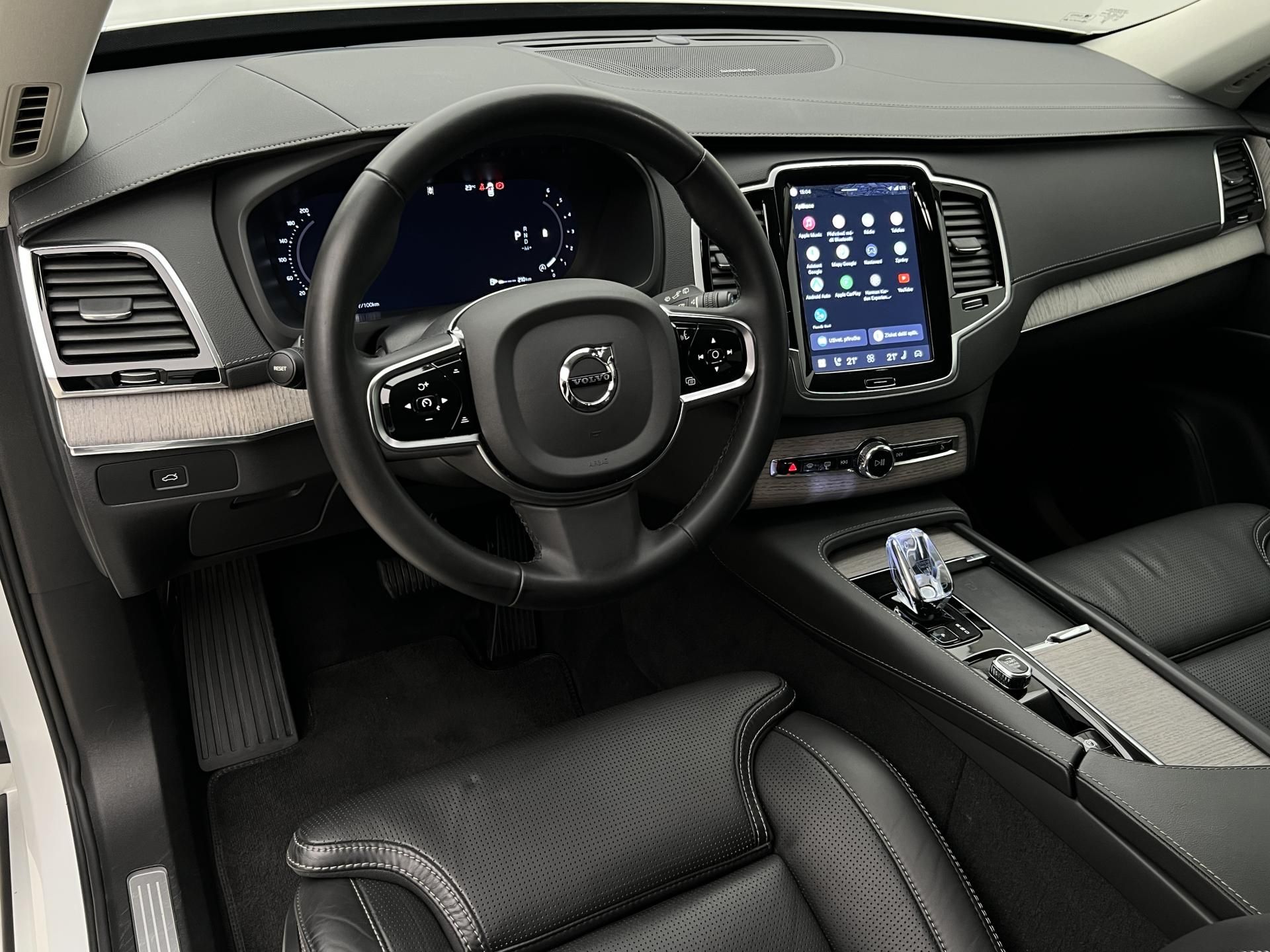 Volvo XC90, B5 AWD BRIGHT PLUS 7 MÍST AUT - fotka 4