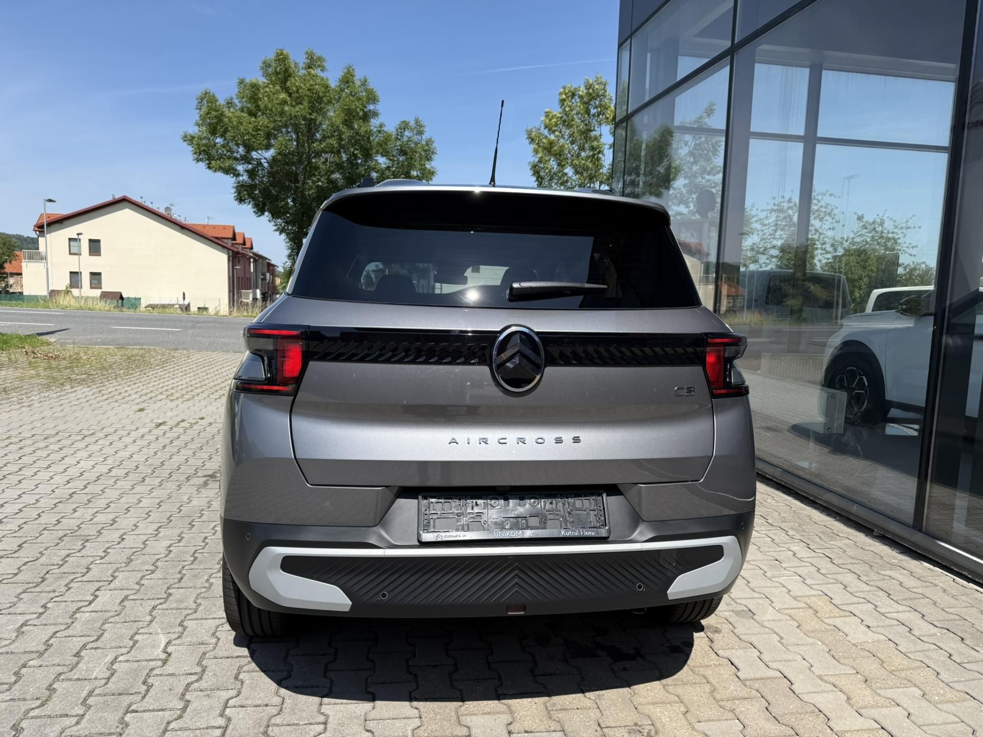 Citroën C3 Aircross, PLUS Hybrid 145k Automatic - fotka 5