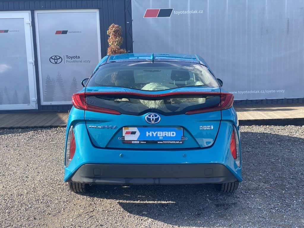 Toyota Prius, 1.8Plug-in, ČR, Executive, DPH - fotka 6