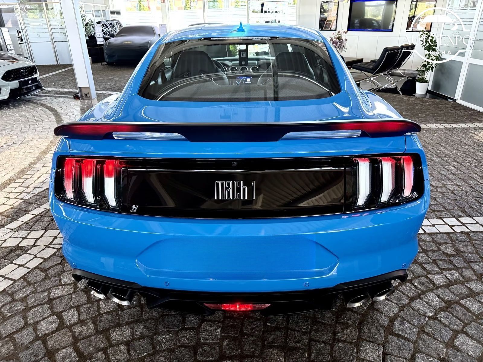 Ford Mustang, Mach1 Autom RECARO - fotka 4