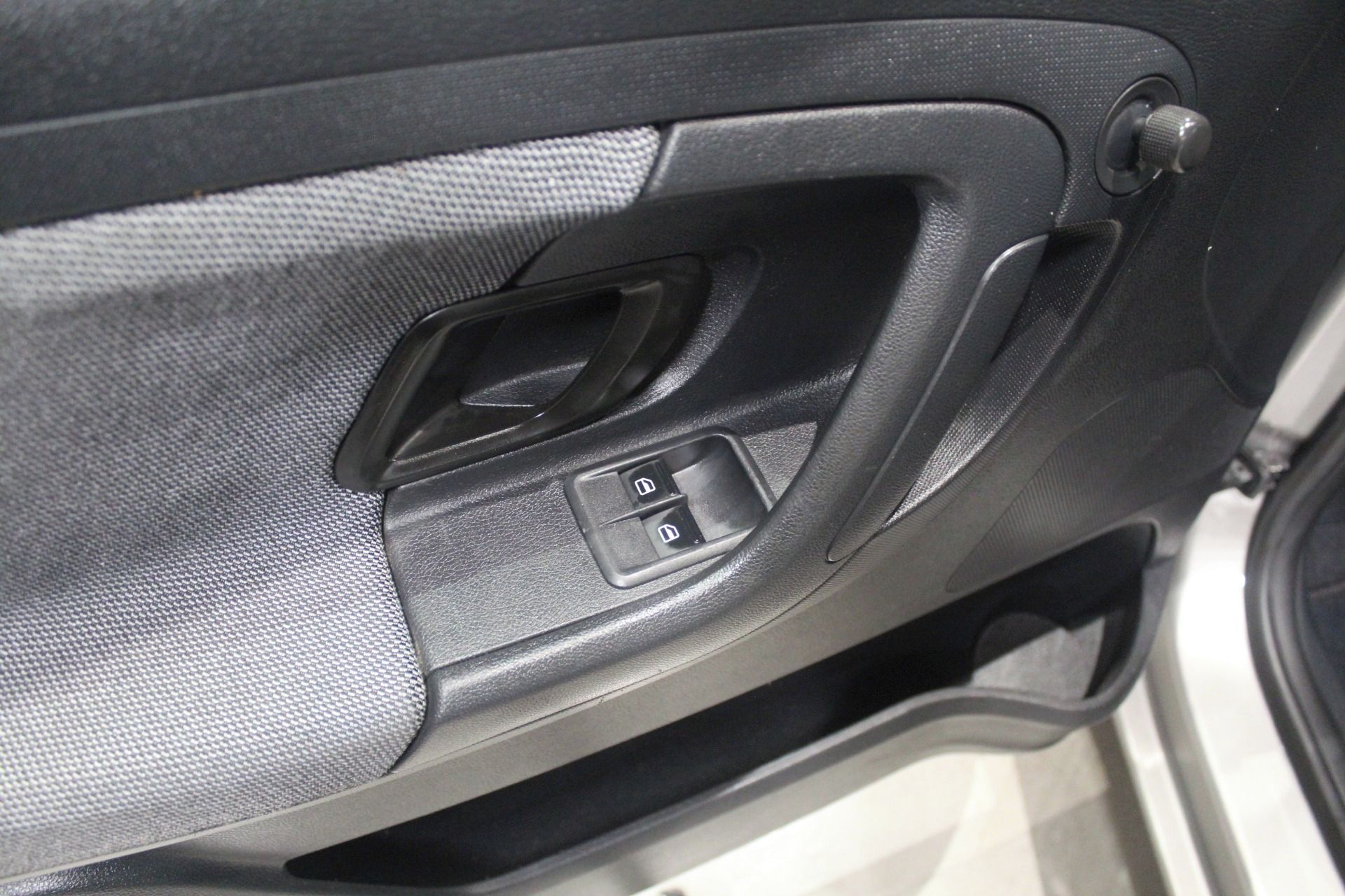 Škoda Fabia, 1.2 HTP + lpg . klima - fotka 5
