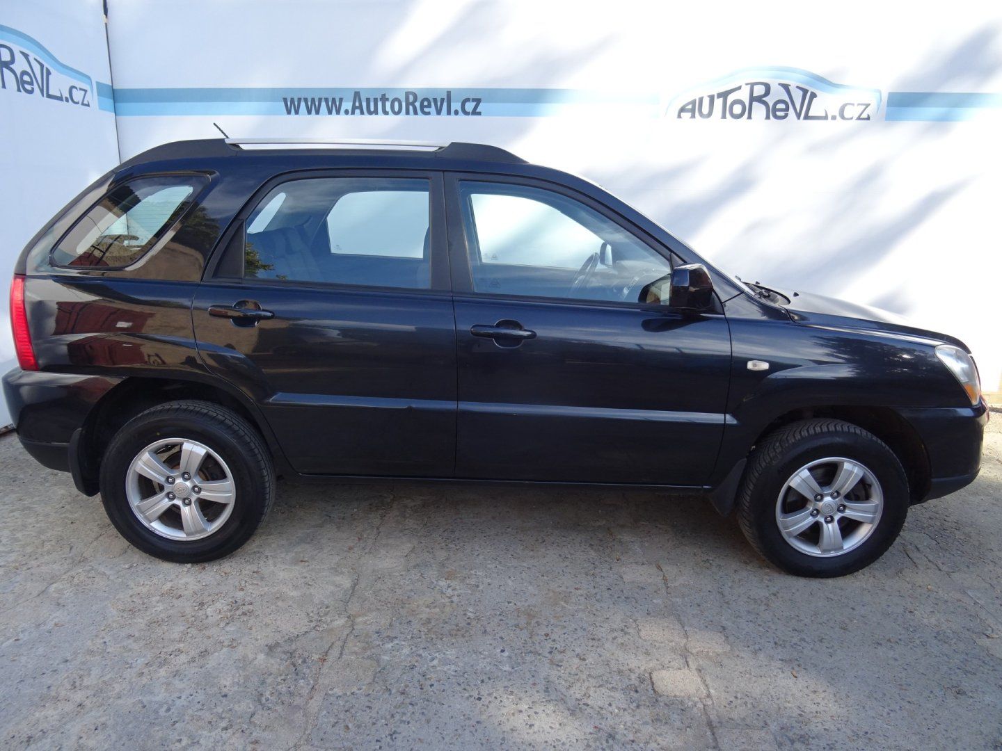 Kia Sportage, 2.0i,104kW,NovéČR,klima - fotka 5