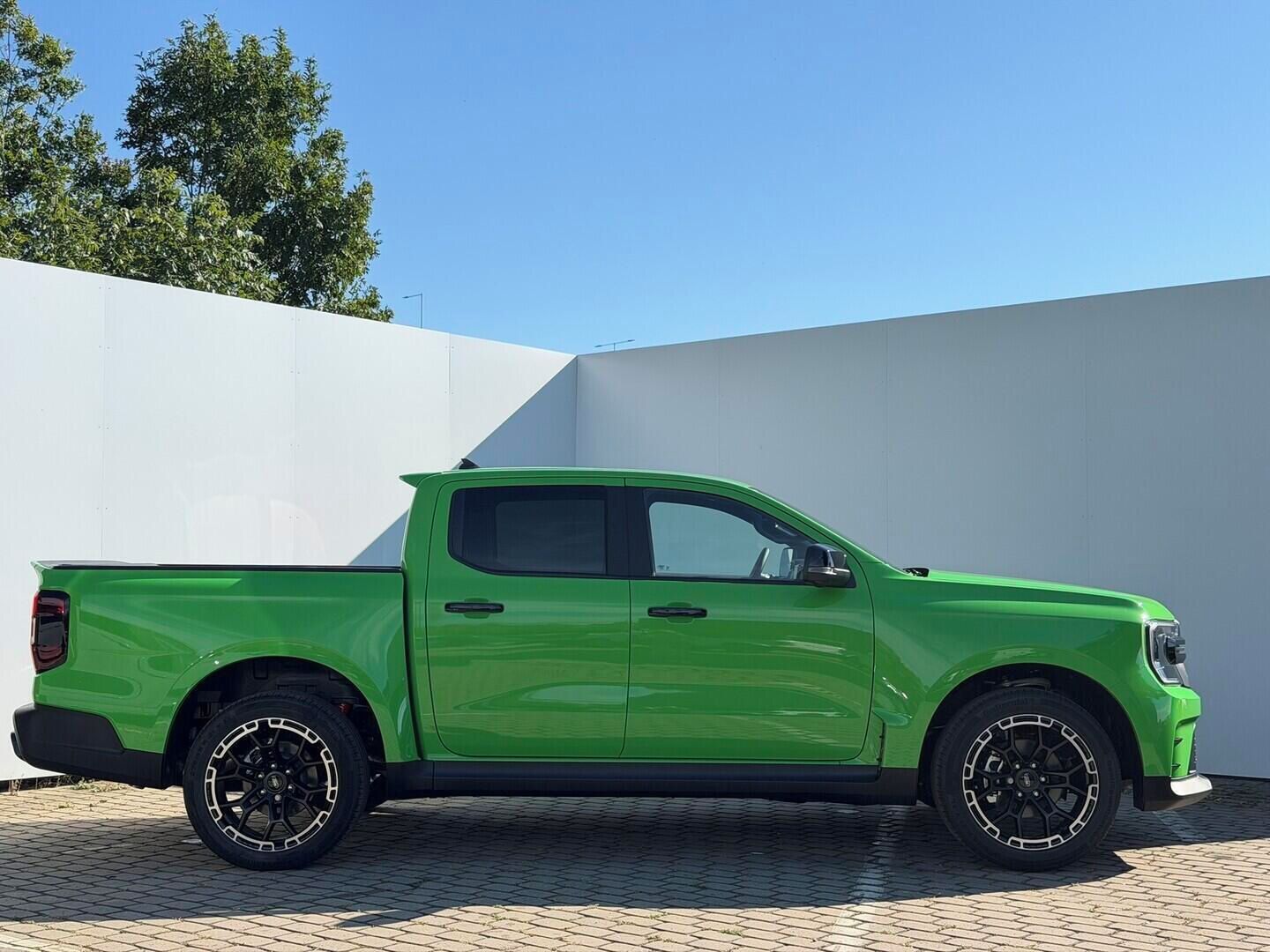 Ford Ranger, Double Cab 2,3 EcoBoost Hybrid - fotka 6