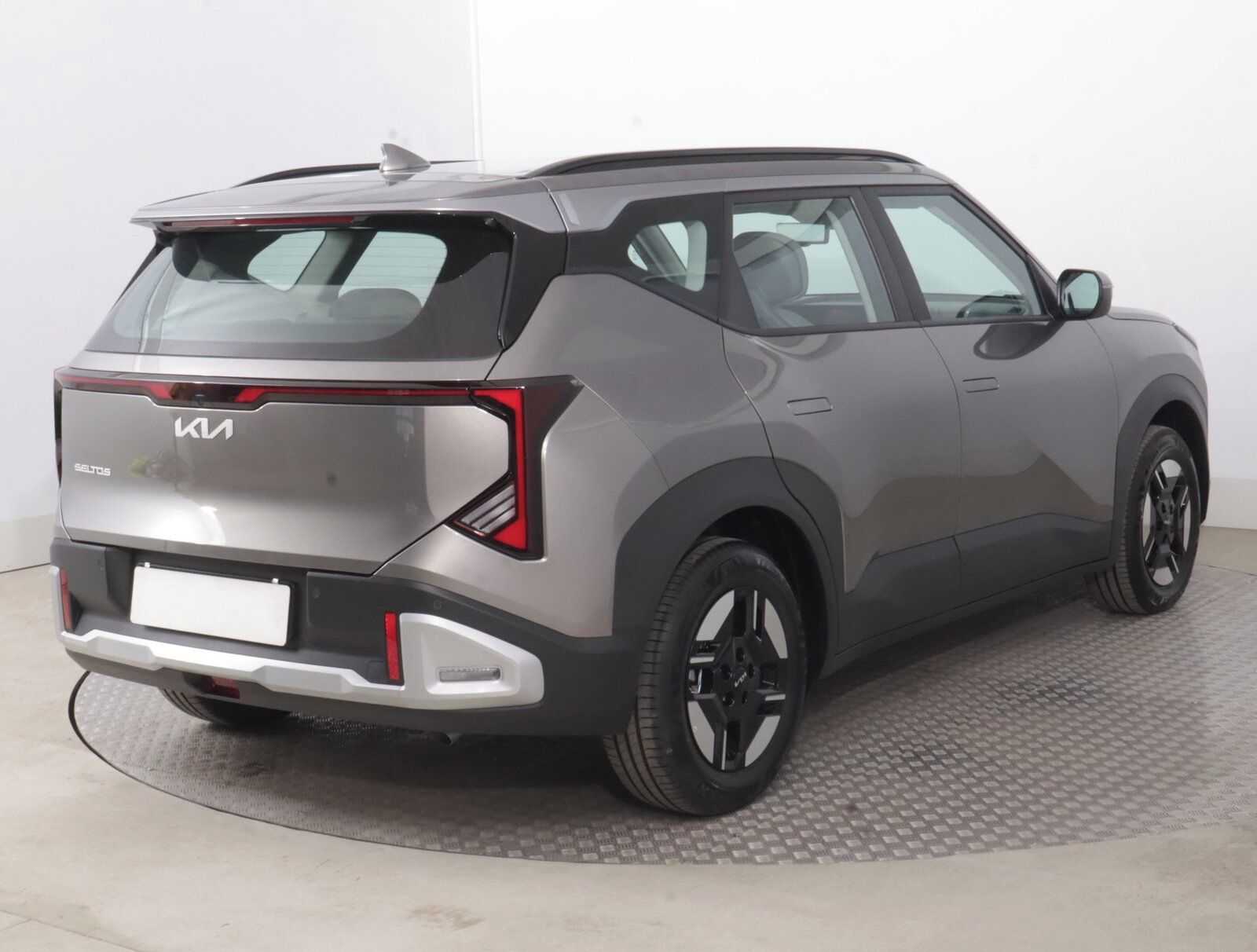 Kia Seltos, 1.6 T-GDI, Silver - fotka 5