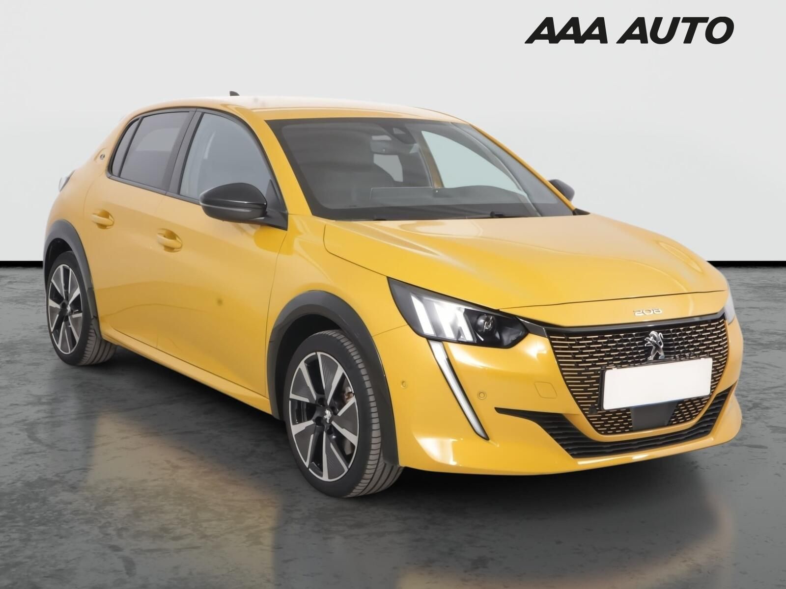 Peugeot 208, 50 kWh, SoH 90%, GT Pack