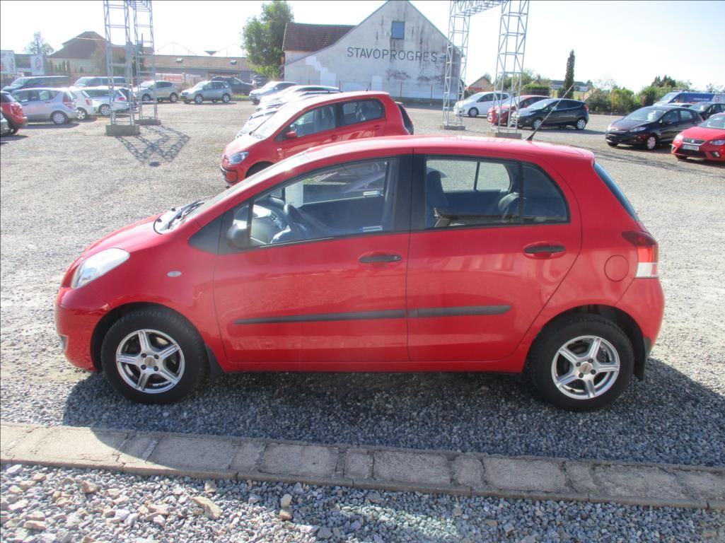 Toyota Yaris, 1,0 VVTi, klima, serv.kn., CZ - fotka 4