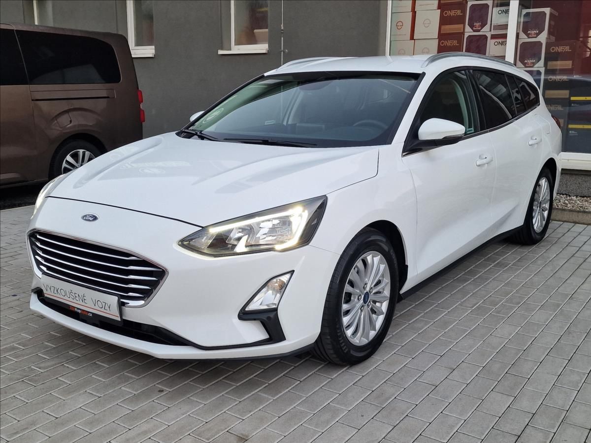 Ford Focus, 1.5TDCI Titanium,ČR,1.Majitel - fotka 5