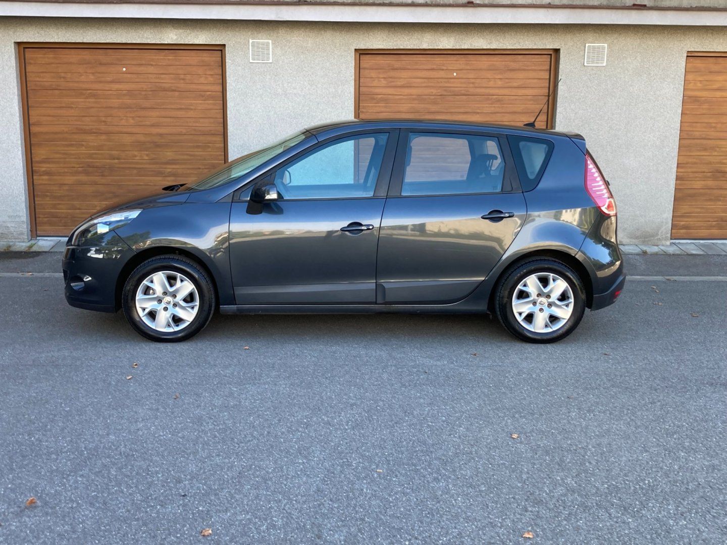 Renault Scénic, 1,6 16V Tažné z. - fotka 6