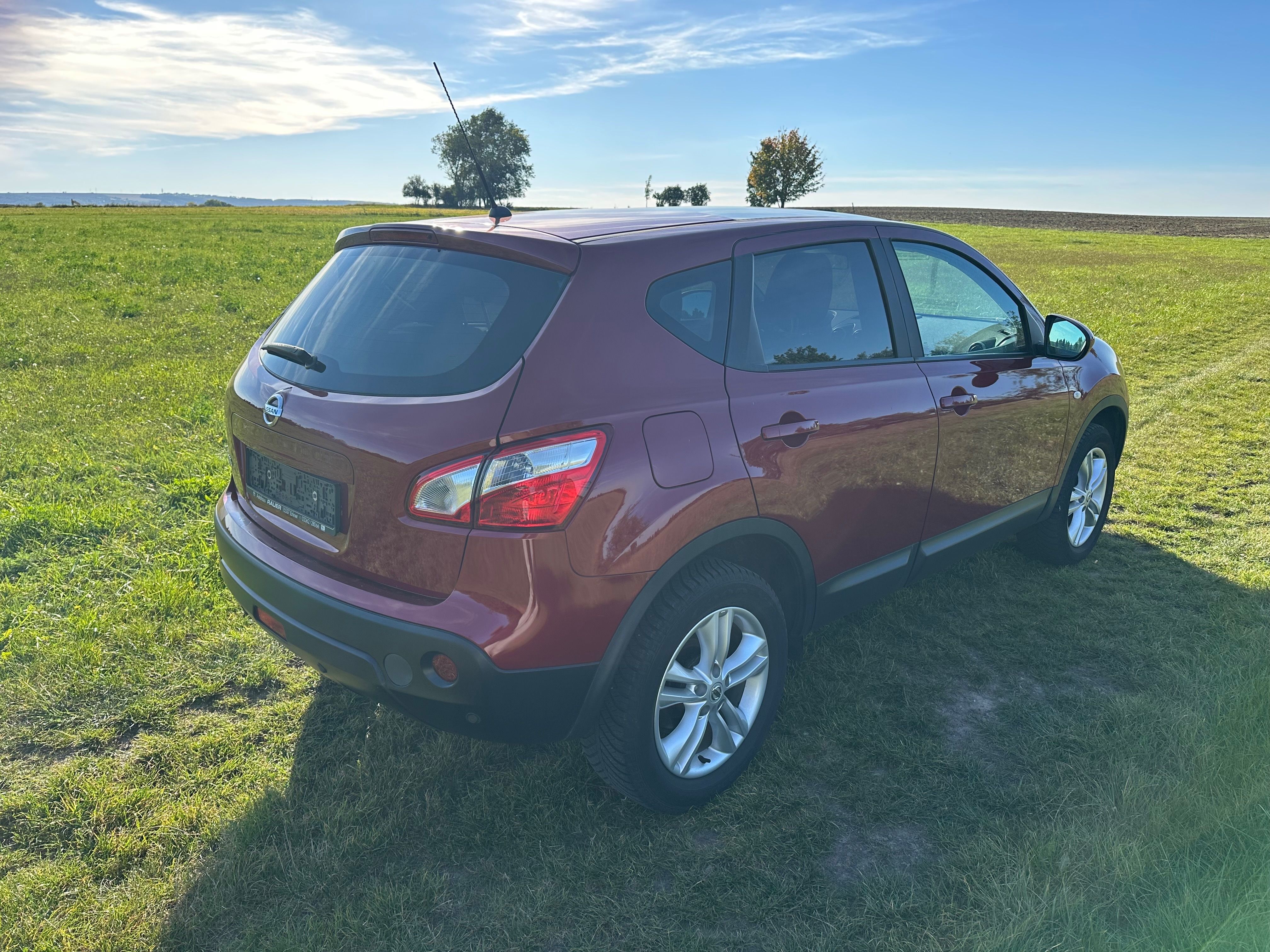 Nissan Qashqai, 2.0i-104KW-AUTOMAT-TOP STAV - fotka 6