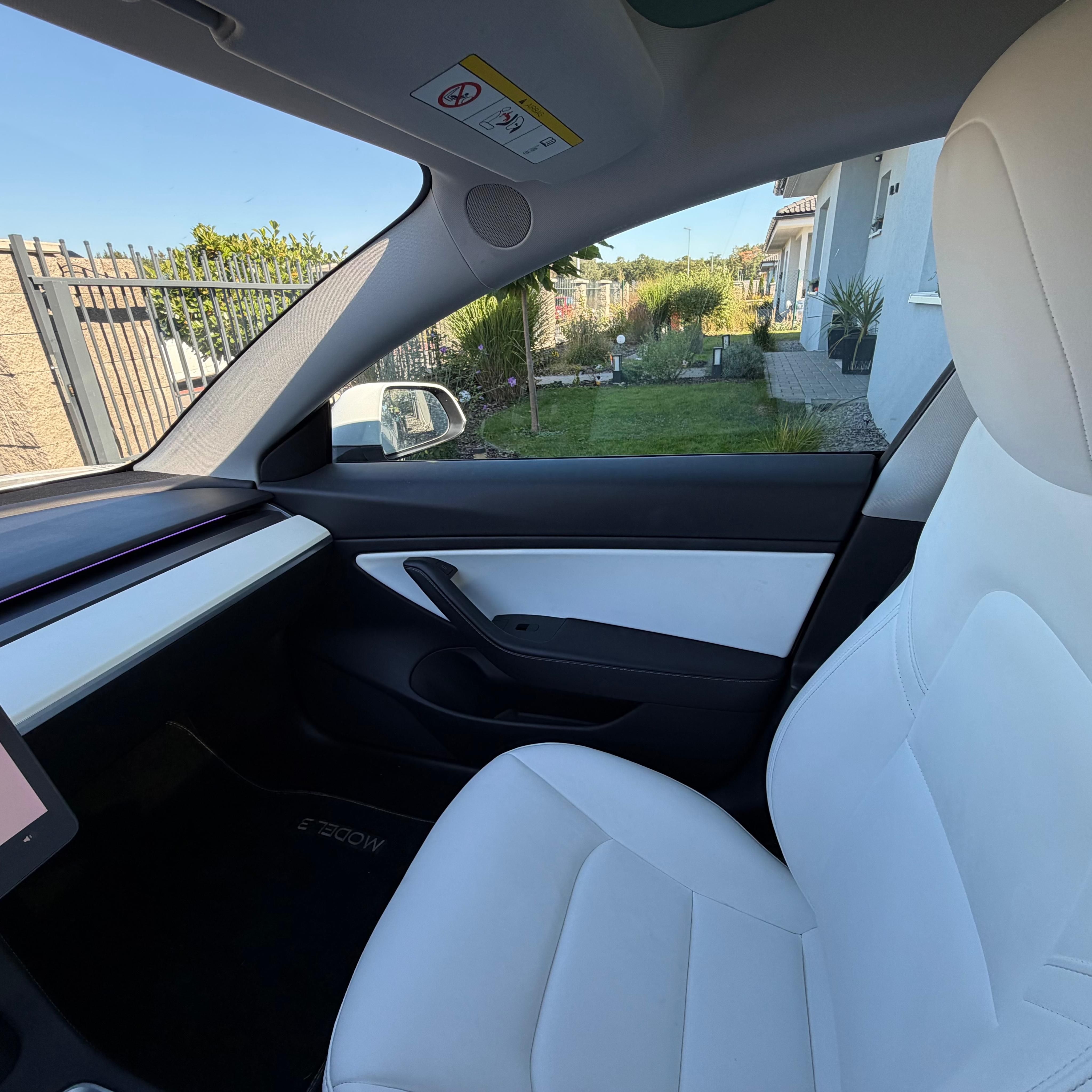 Tesla Model 3, SR+ 55kWh, SoH 82% - fotka 5