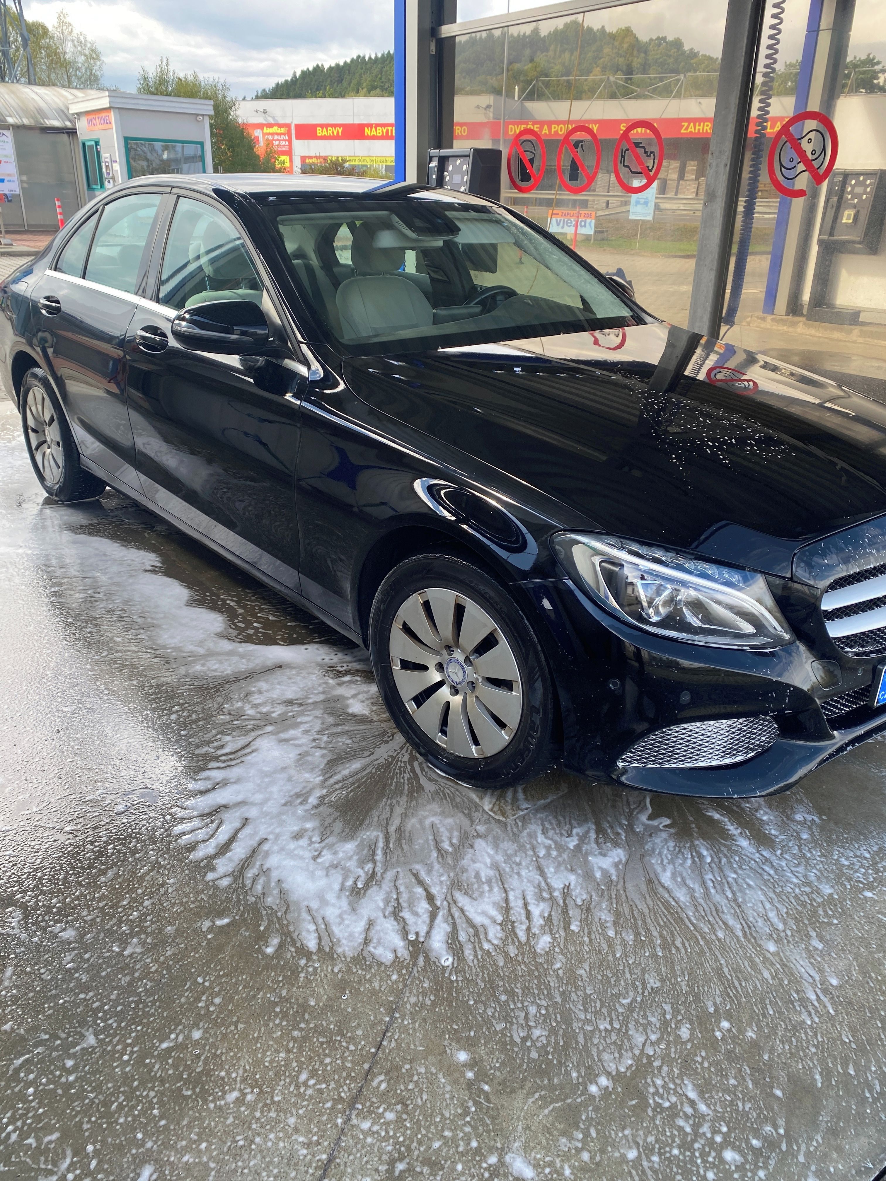 Mercedes-Benz Třídy C, 220d, 125 kW, odpočet DPH - fotka 2