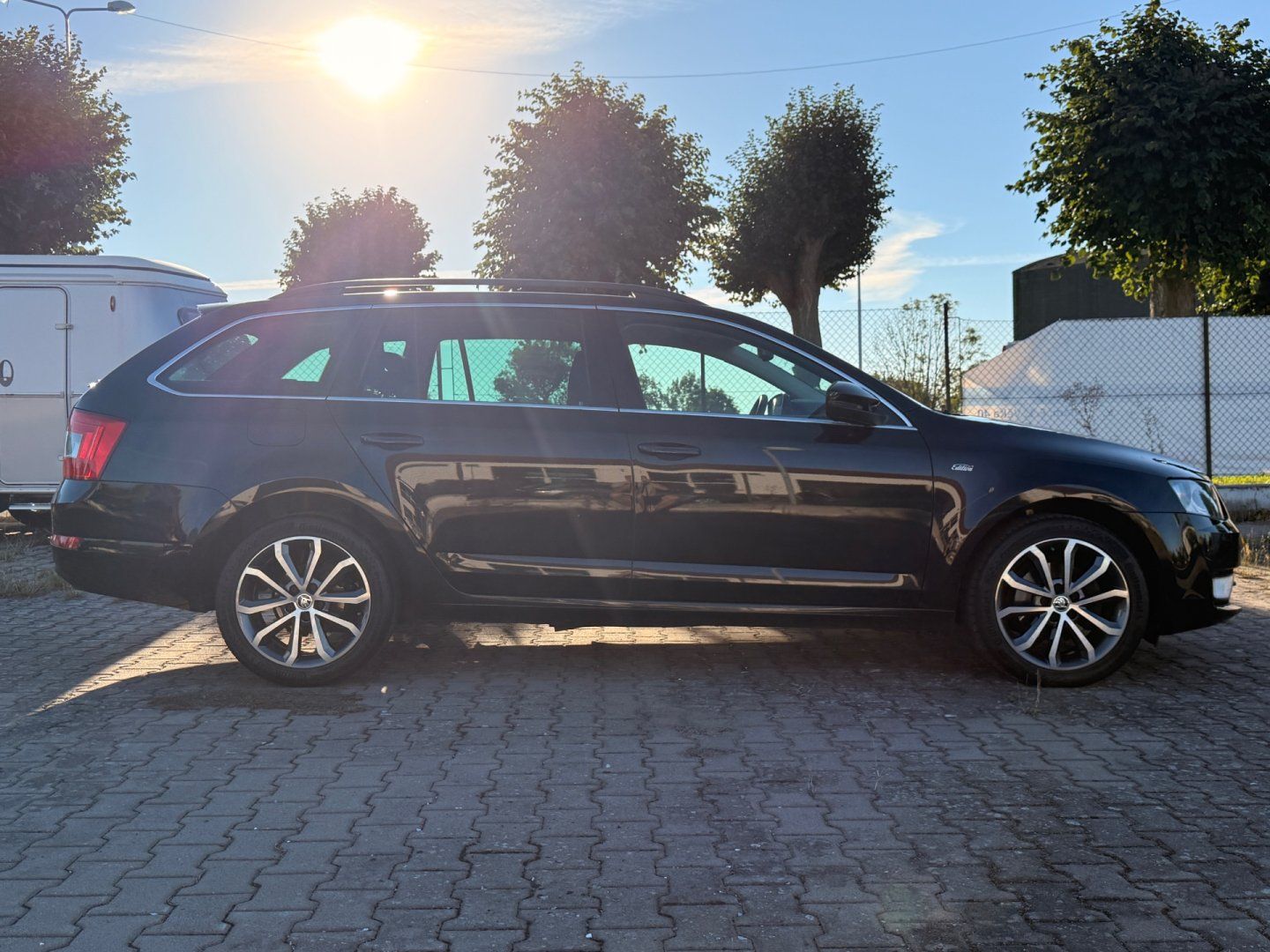 Škoda Octavia, 2.0 TDI 110 kw Edition XEN - fotka 4
