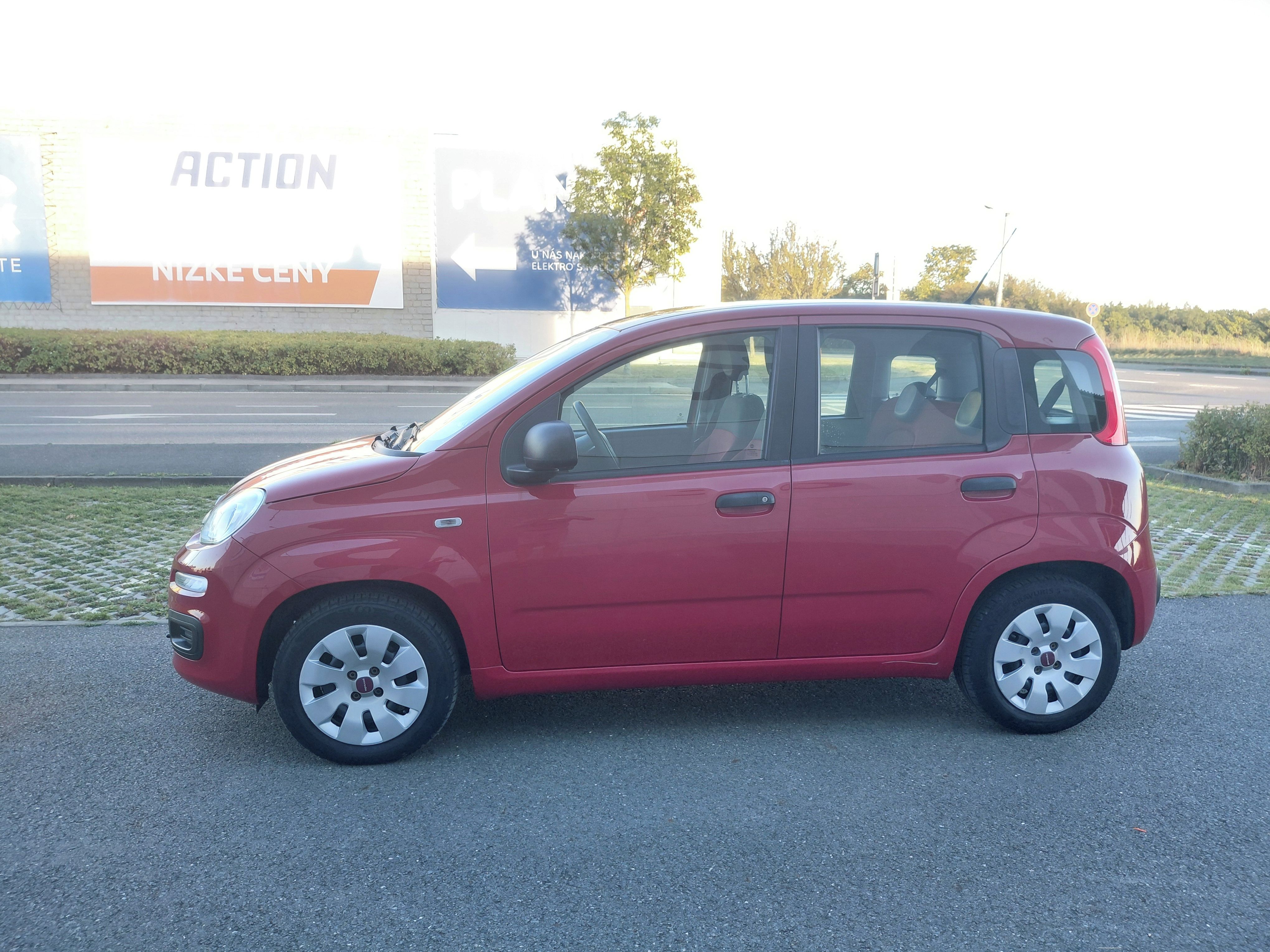 Fiat Panda, 1.2i 1.MAJ VELMI ZACHOVALÉ - fotka 4