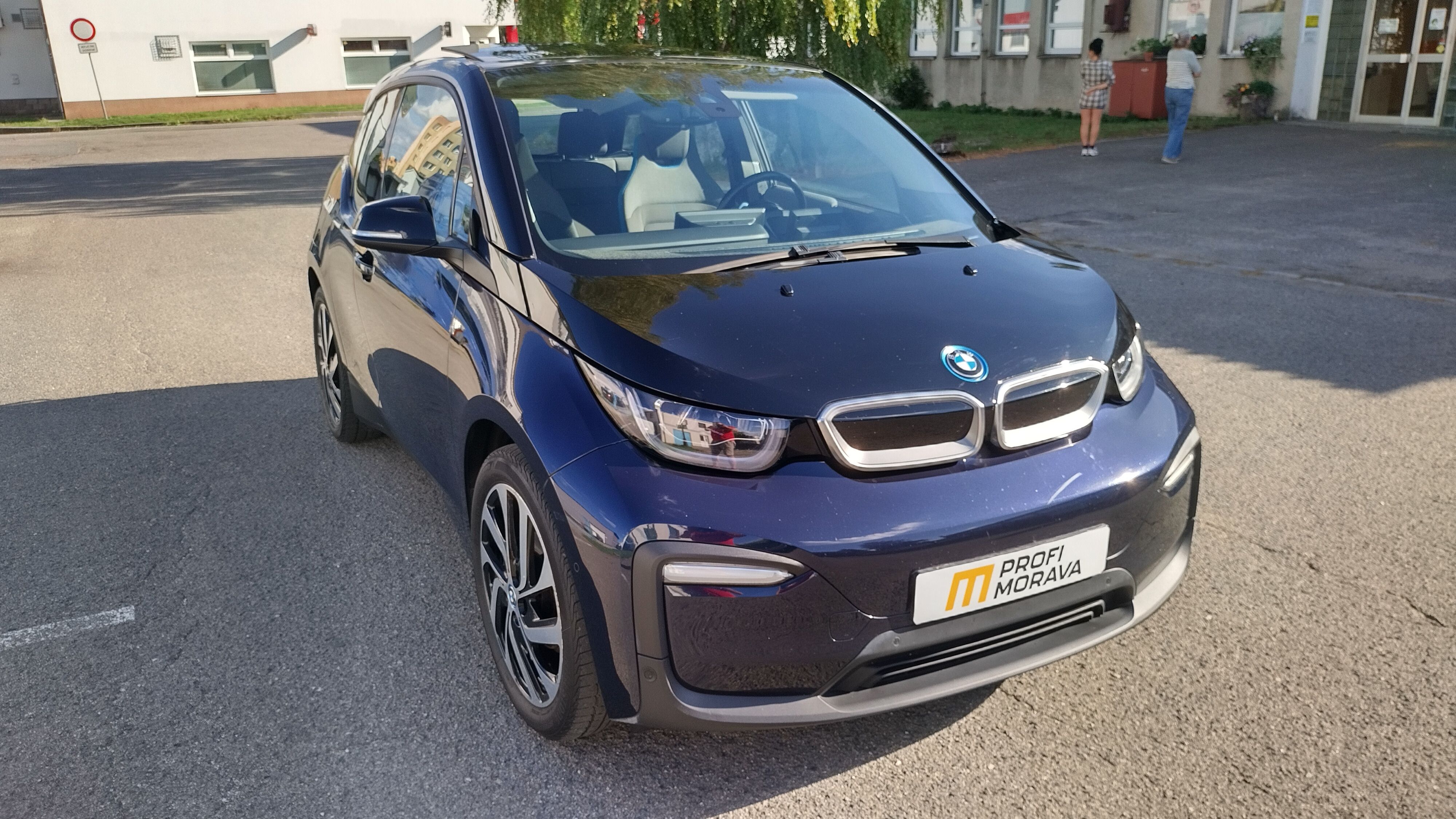 BMW i3, 120Ah / 42kWh 86%SOH - fotka 5