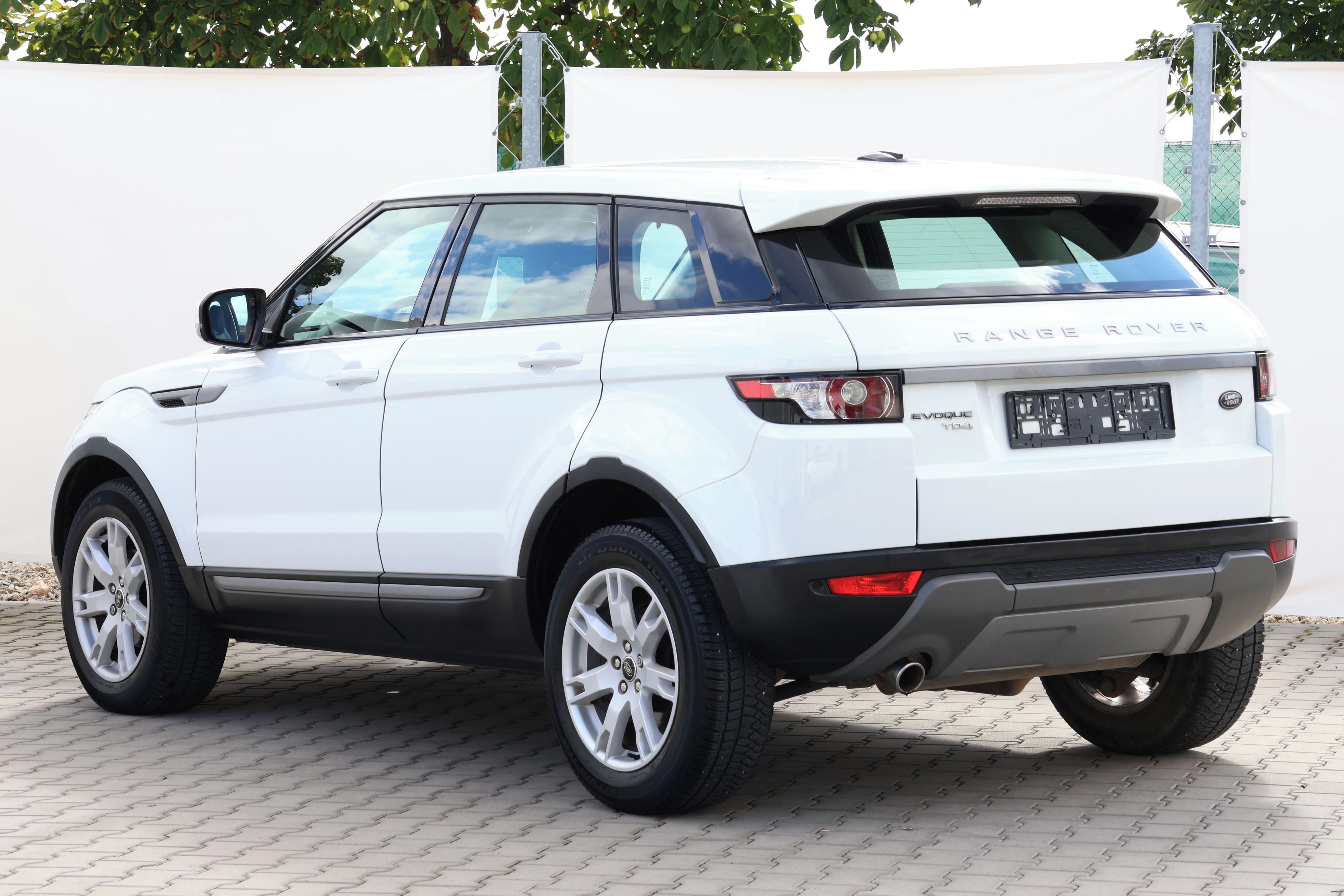 Land Rover Range Rover Evoque, 2.2TD4*140kW*AUT*AWD*147.000km - fotka 4