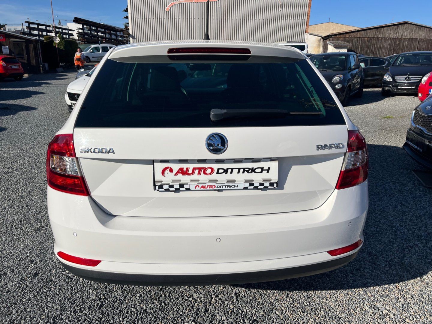 Škoda Rapid, 1.2 TSi SPACEBACK - fotka 6