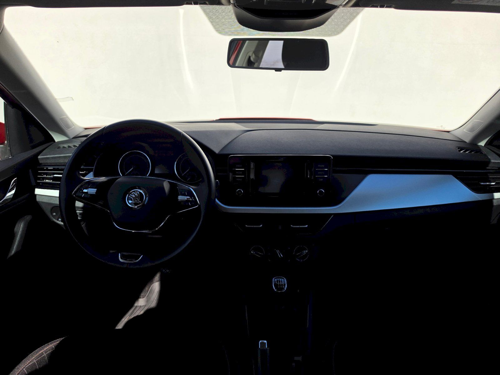 Škoda Kamiq, 1,0TSI 81KW AMBITION - fotka 5