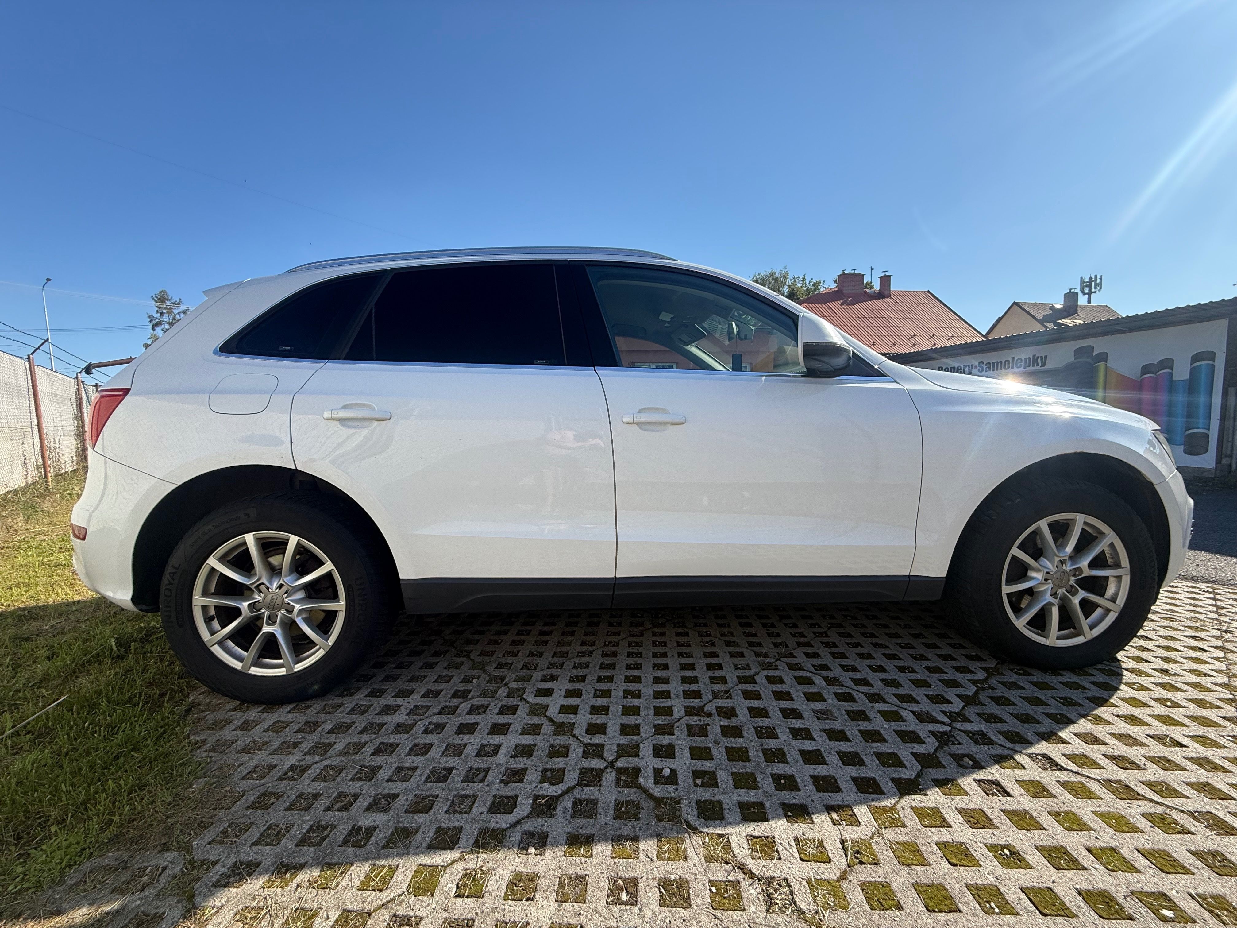 Audi Q5, 2.0TDI QUATTRO 125kw - fotka 6