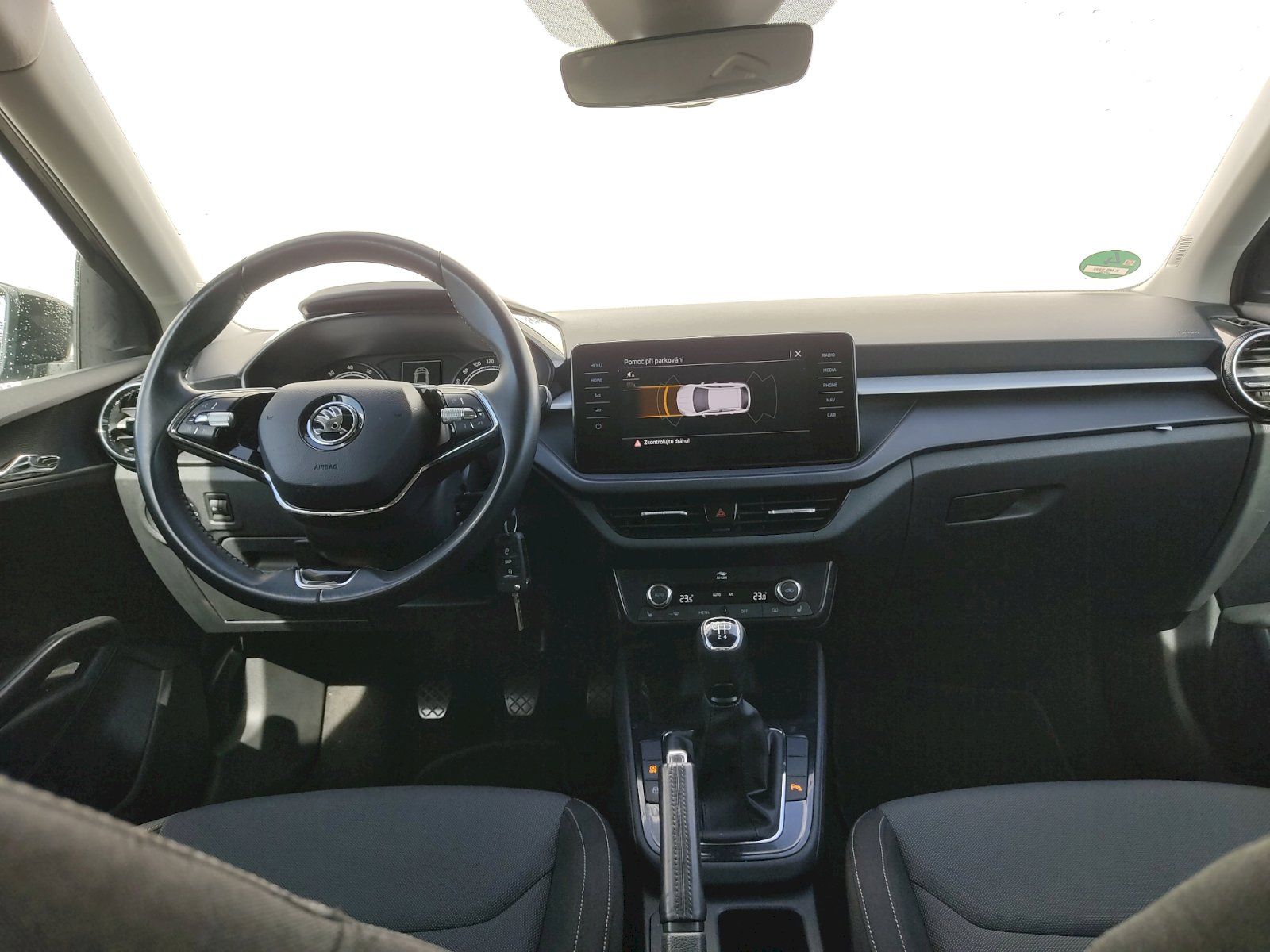 Škoda Fabia, Ambition Plus 1,0 Tsi 70 Kw - fotka 5