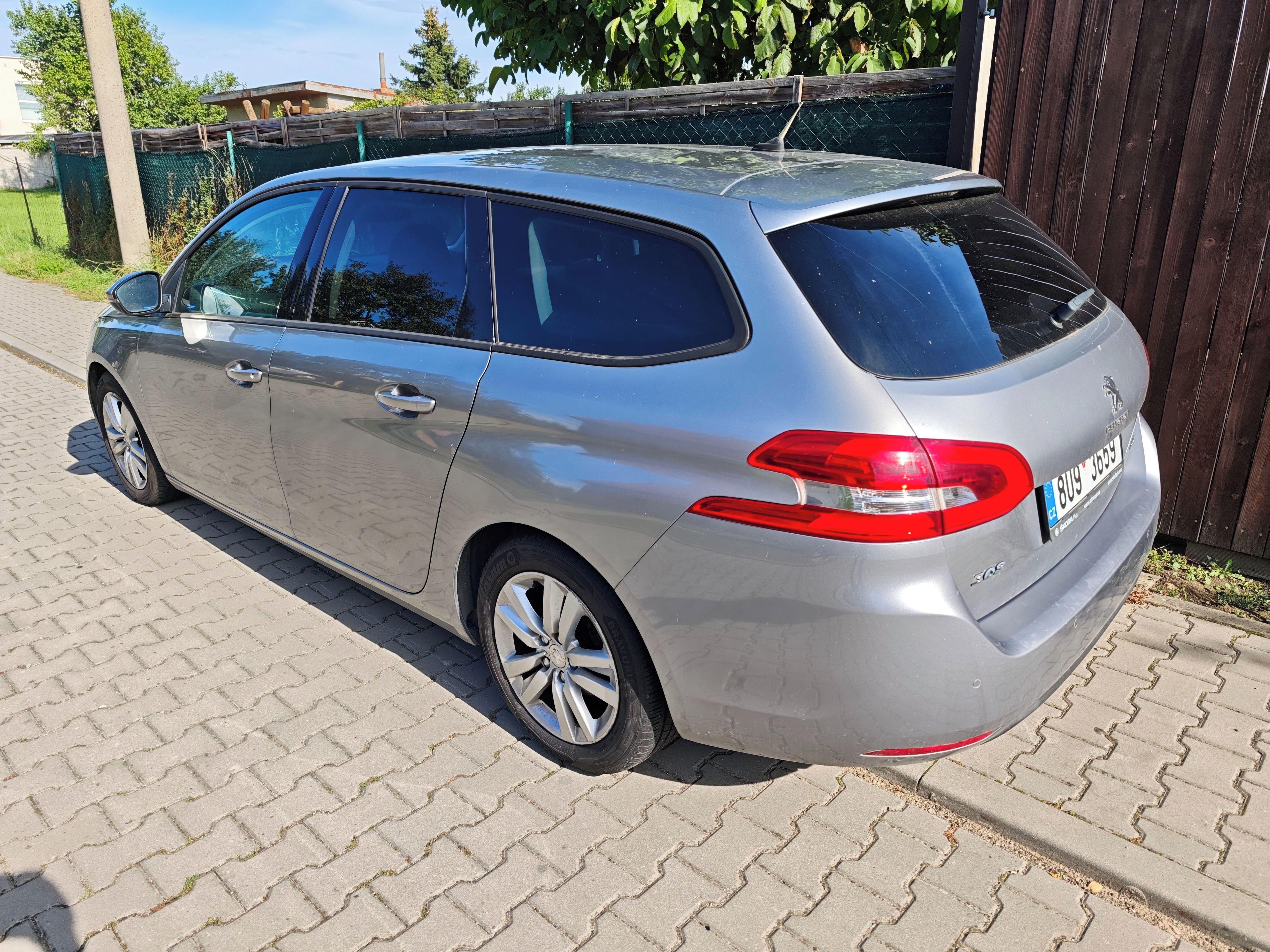 Peugeot 308, Peugeot 308 SW - fotka 4