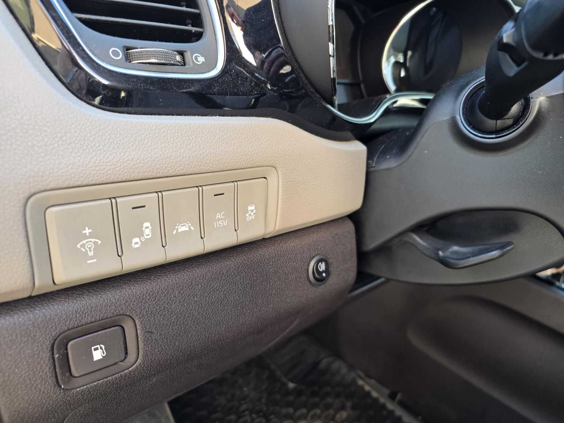 Kia Carnival, 3.3-8míst-2.řada 3sedadla - fotka 5