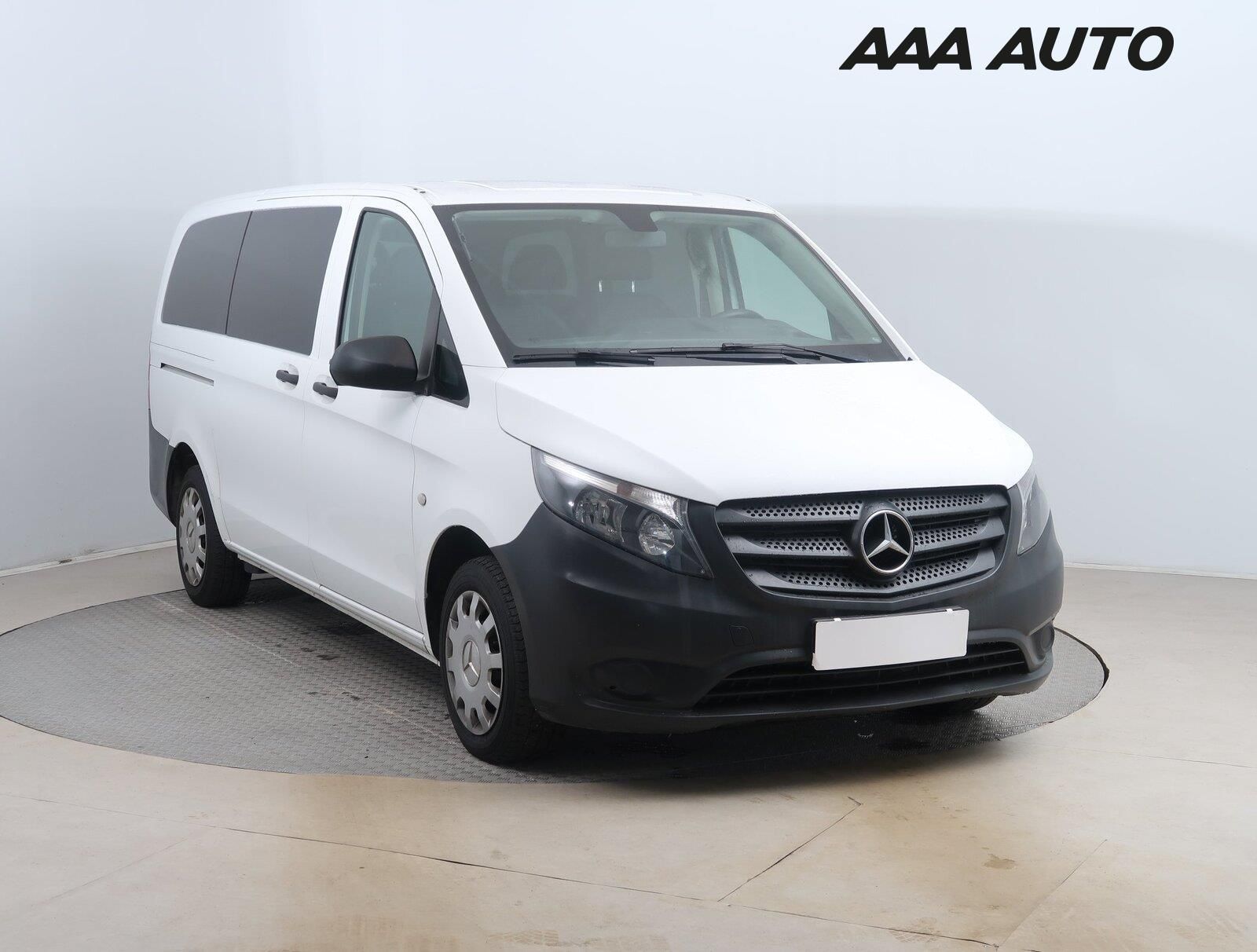 Mercedes-Benz Vito, 114 CDI, Tourer, 9 míst, Lang