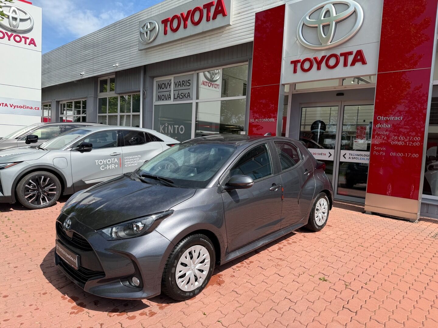 Toyota Yaris, 1.5 hybrid e-CVT Comfort - fotka 3