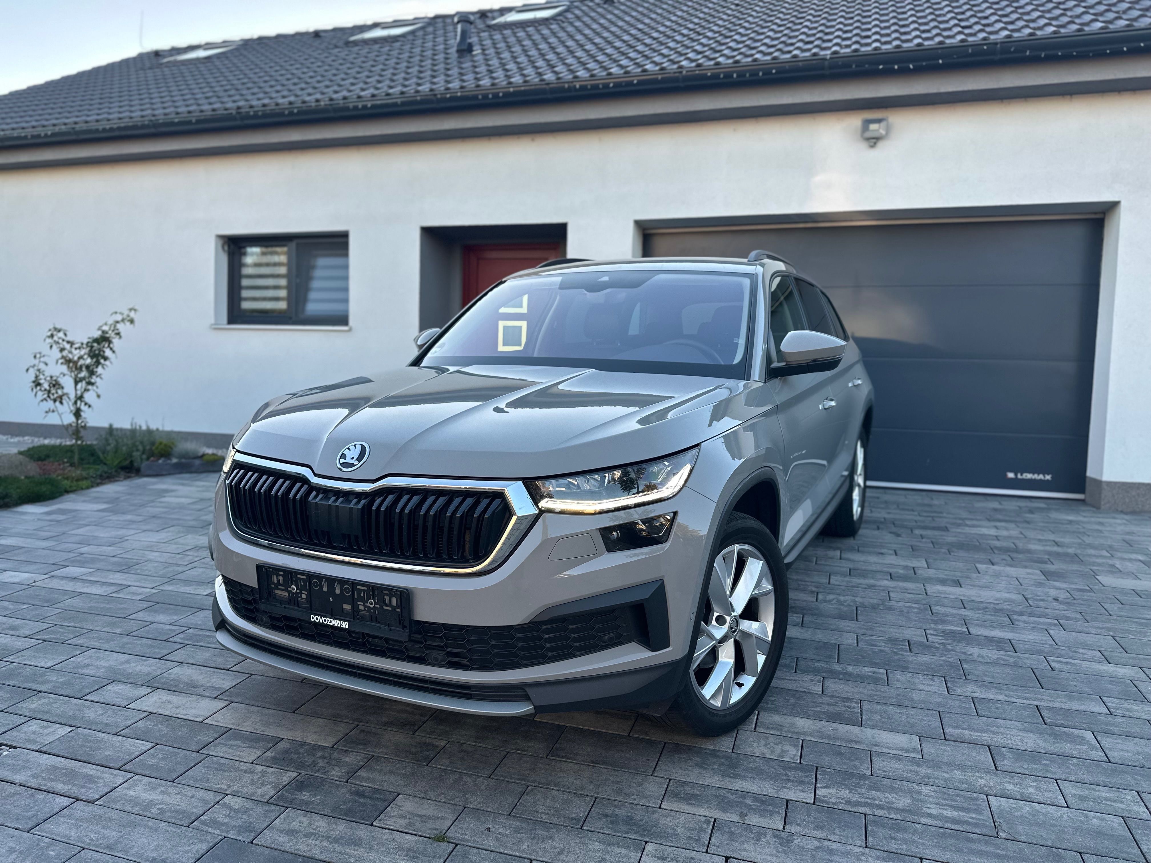 Škoda Kodiaq, MATRIX VIRTUÁL DCC ACC TAŽNÉ - fotka 2
