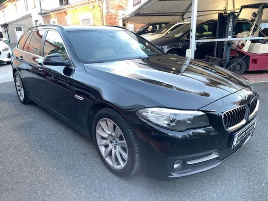 BMW Řada 5, 3,0 535i xDrive AUT,NAVI,PANOR - fotka 3