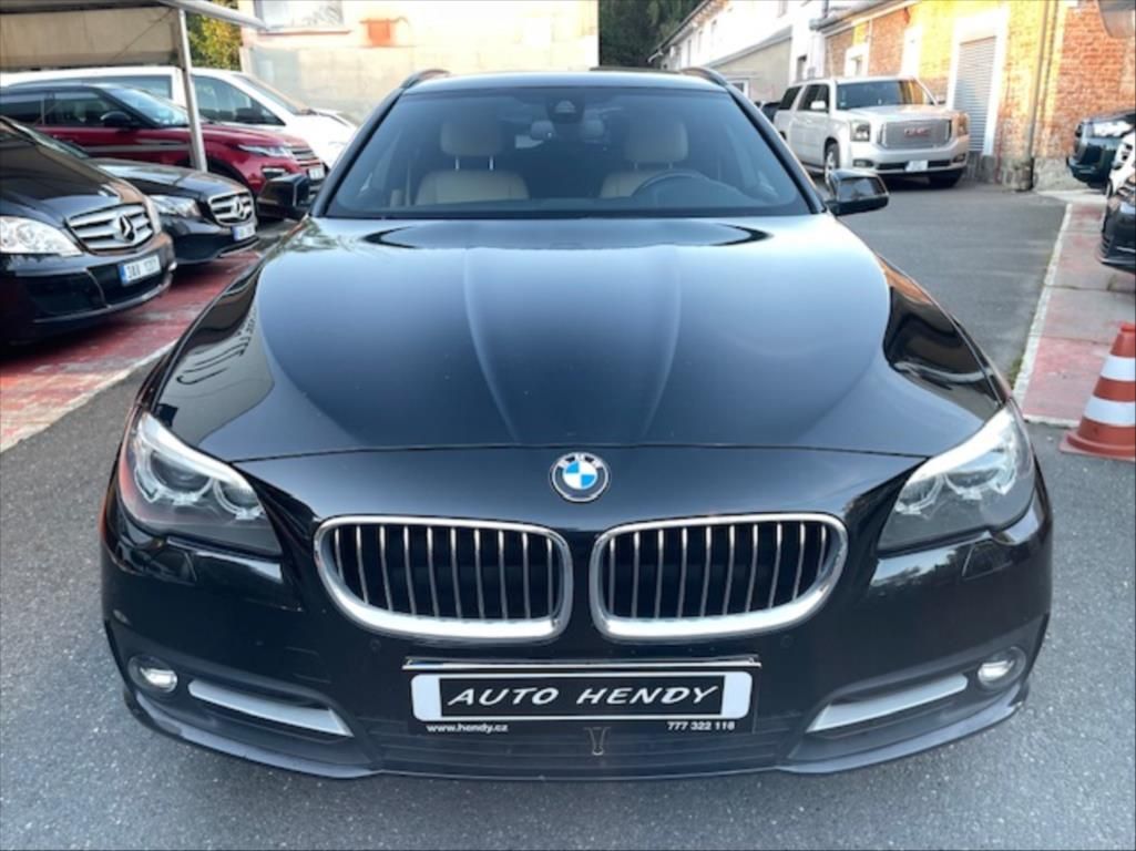 BMW Řada 5, 3,0 535i xDrive AUT,NAVI,PANOR - fotka 2