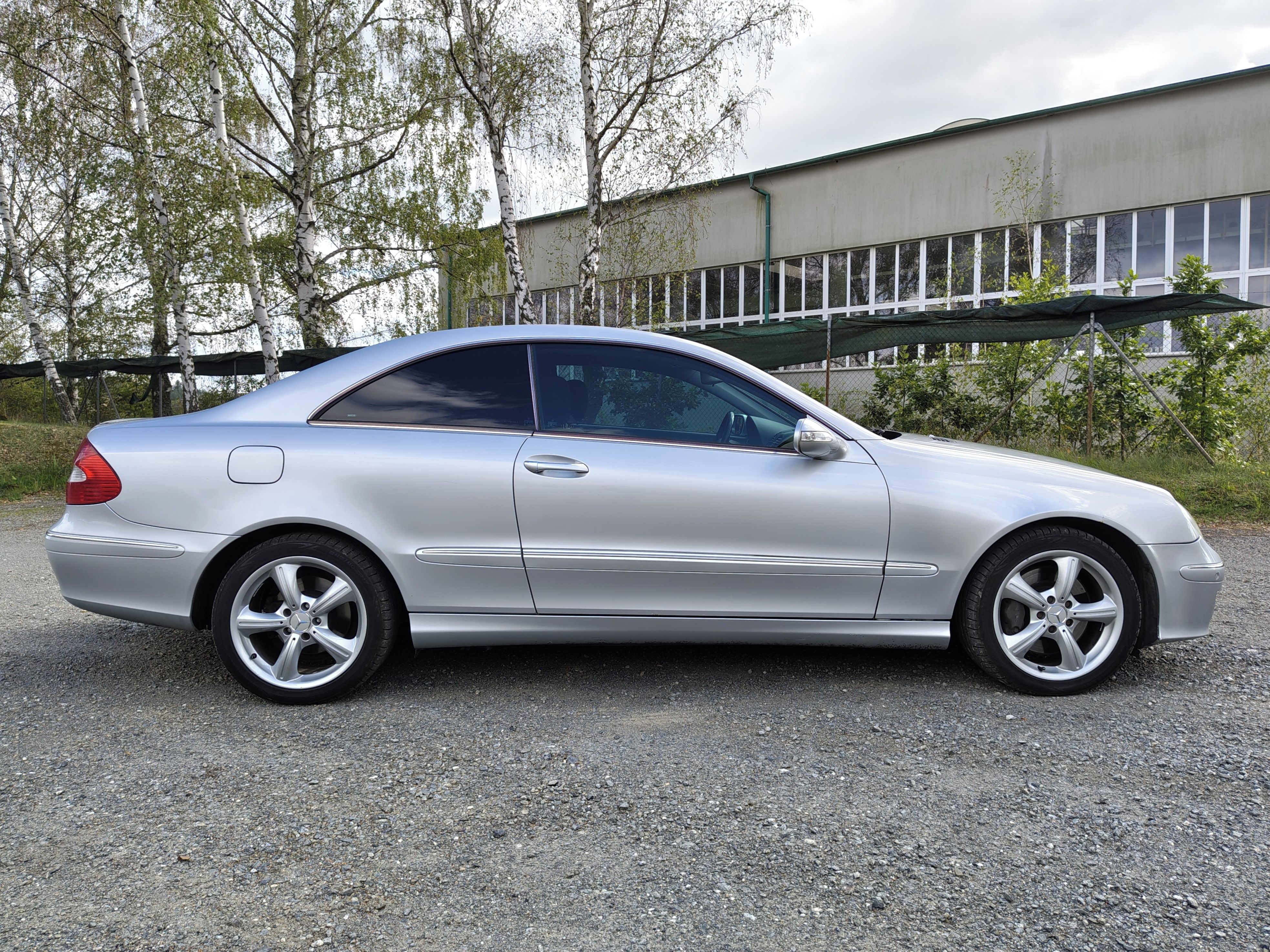 Mercedes-Benz CLK, 320CDI 165KW, nové v ČR - fotka 4