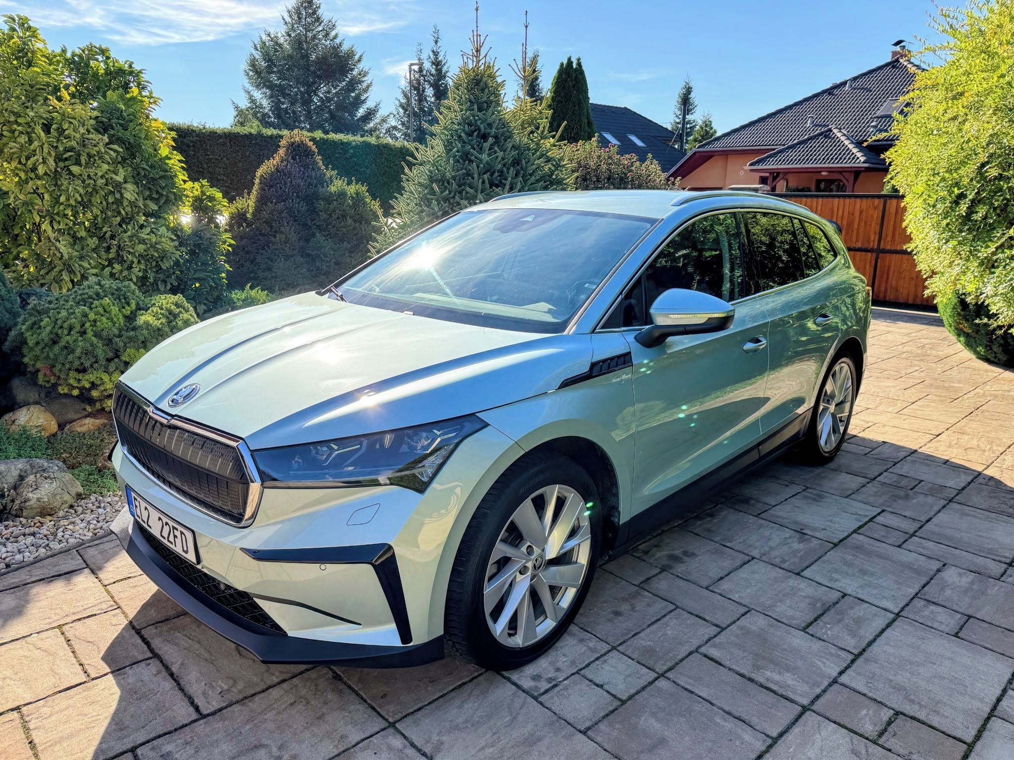Škoda Enyaq, iV [telefon skryt]km - fotka 2