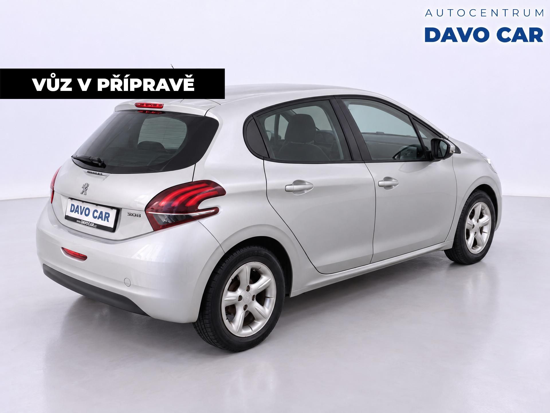Peugeot 208, 1.2 PureTech 60 kW CZ 1 MAJ - fotka 5