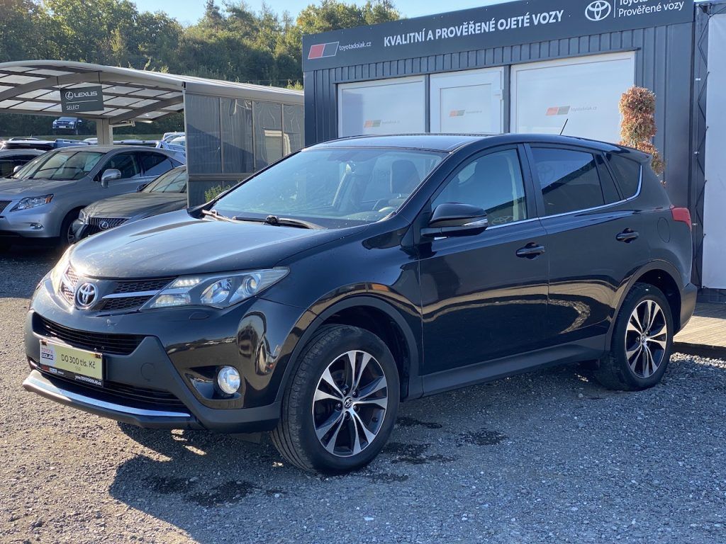 Toyota Rav4, 2.0i, ČR, Active, 4x4, automat - fotka 4
