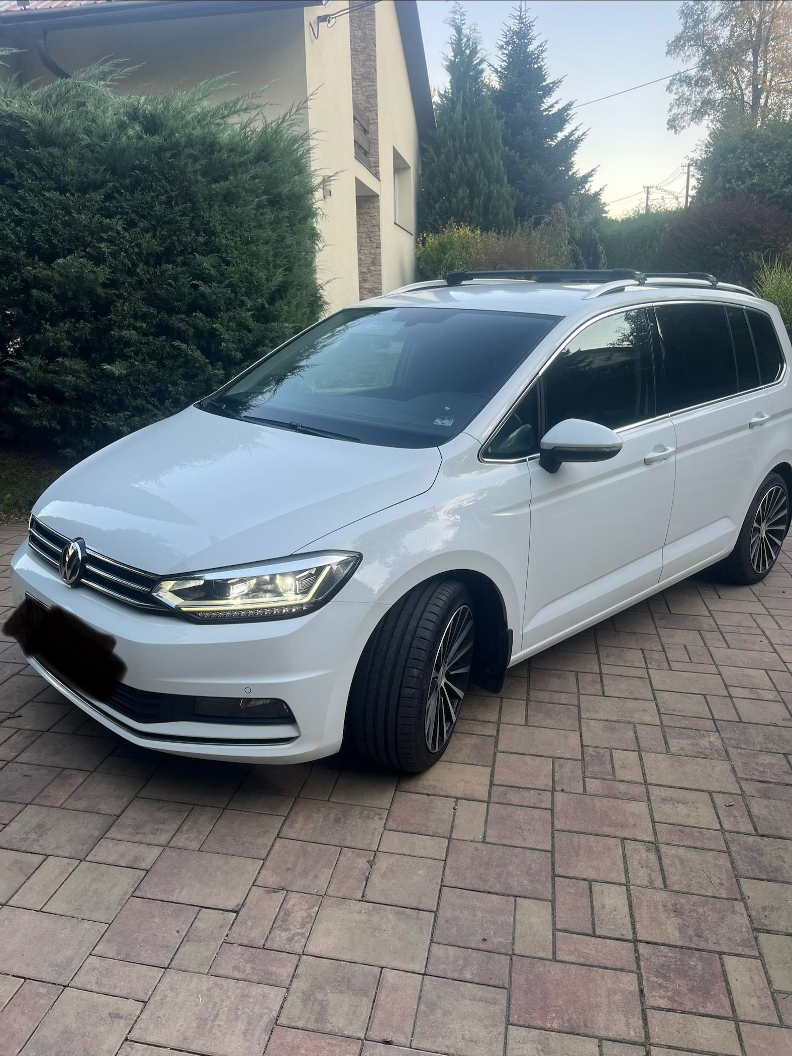 Volkswagen Touran, VW touran 1.5 tsi - fotka 2