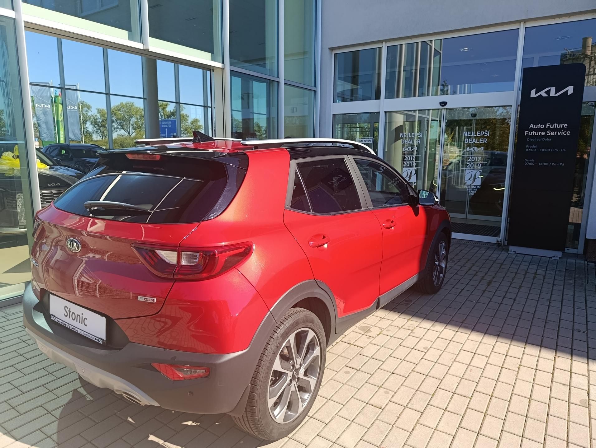 Kia Stonic, 1.0 T-GDI 88KW Premium ČR - fotka 5