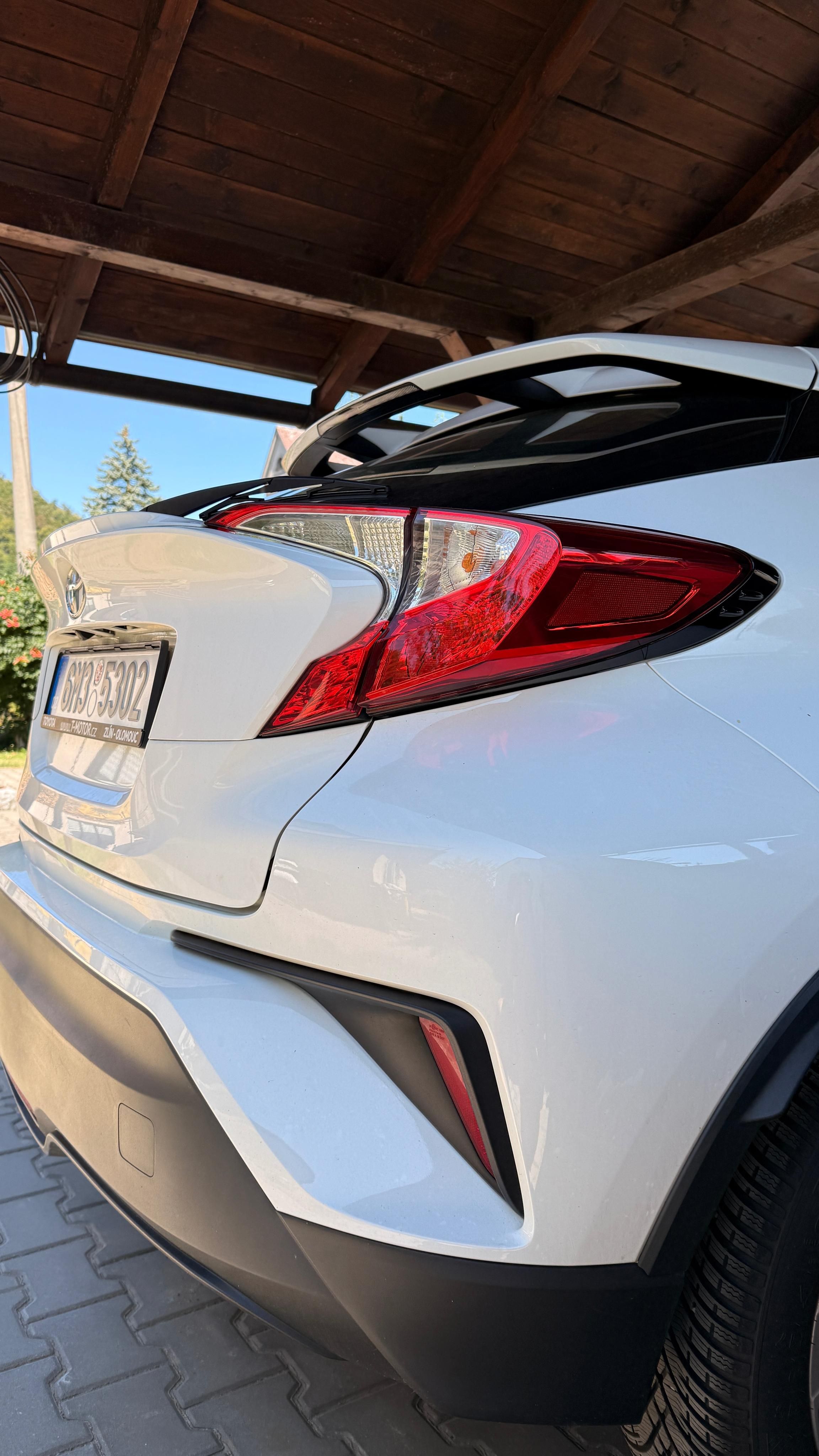 Toyota C-HR, 1,2 Turbo Active - fotka 6