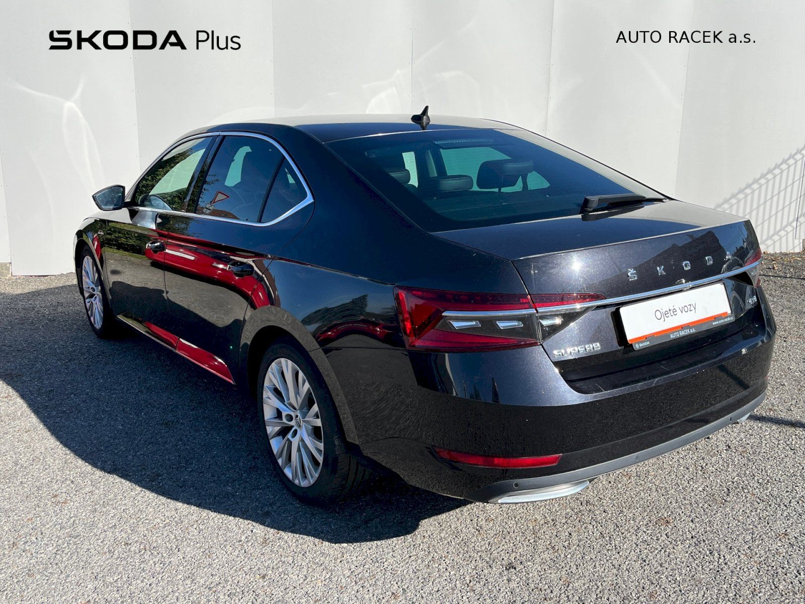 Škoda Superb, 2.0 TDI 140kW L&K 4x4 DSG - fotka 2