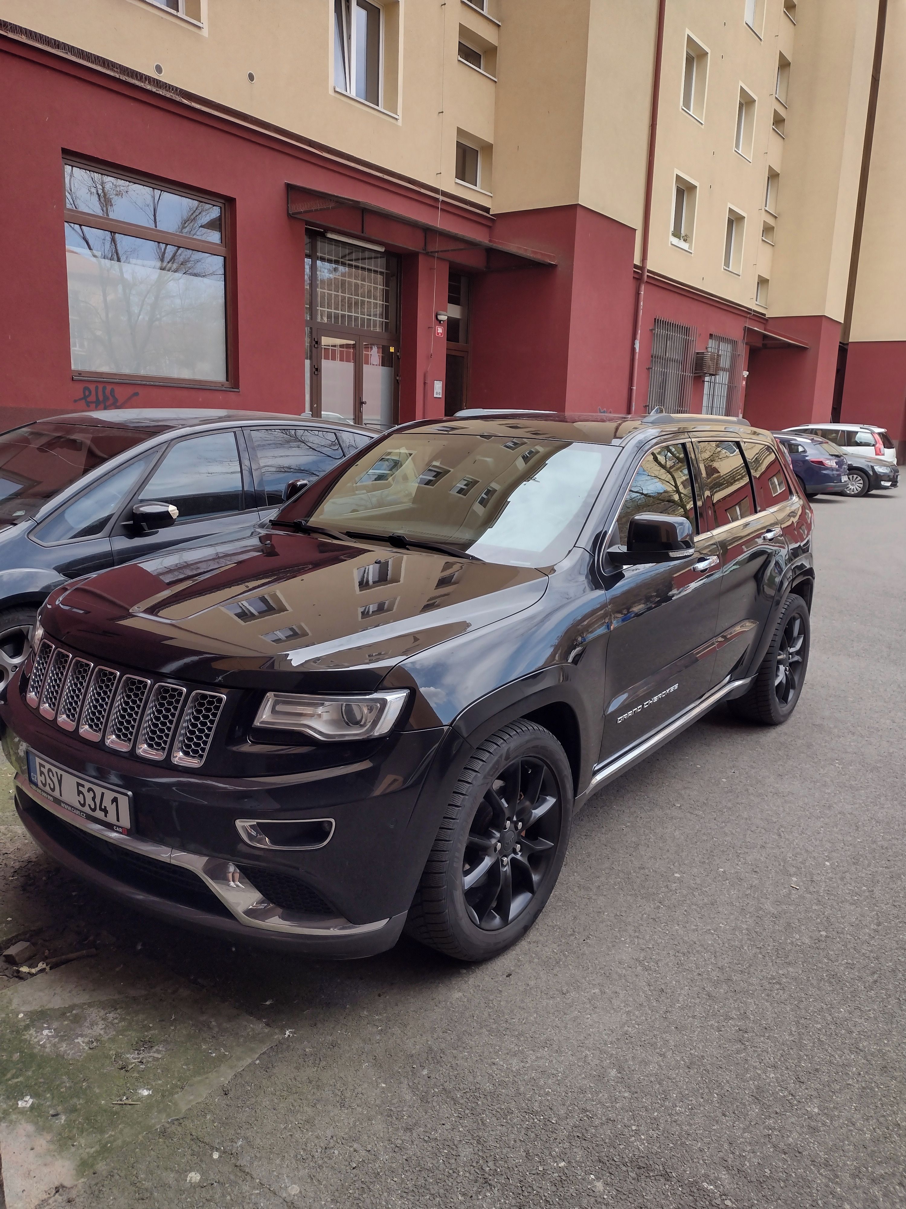 Jeep Grand Cherokee - fotka 4