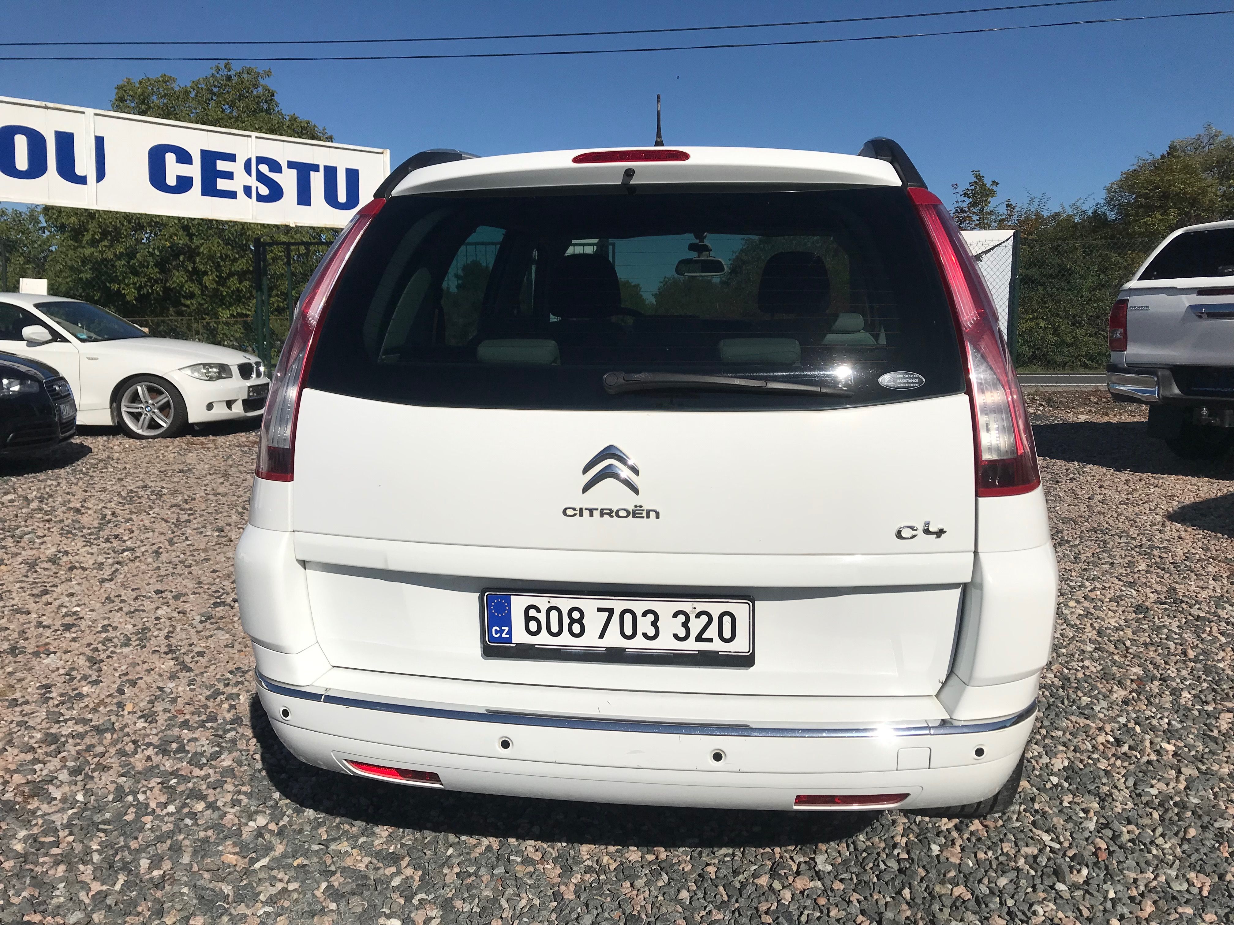 Citroën Grand C4 Picasso, 1.6 VTI,88 KW,7-MÍST NOVÉ V ČR - fotka 4