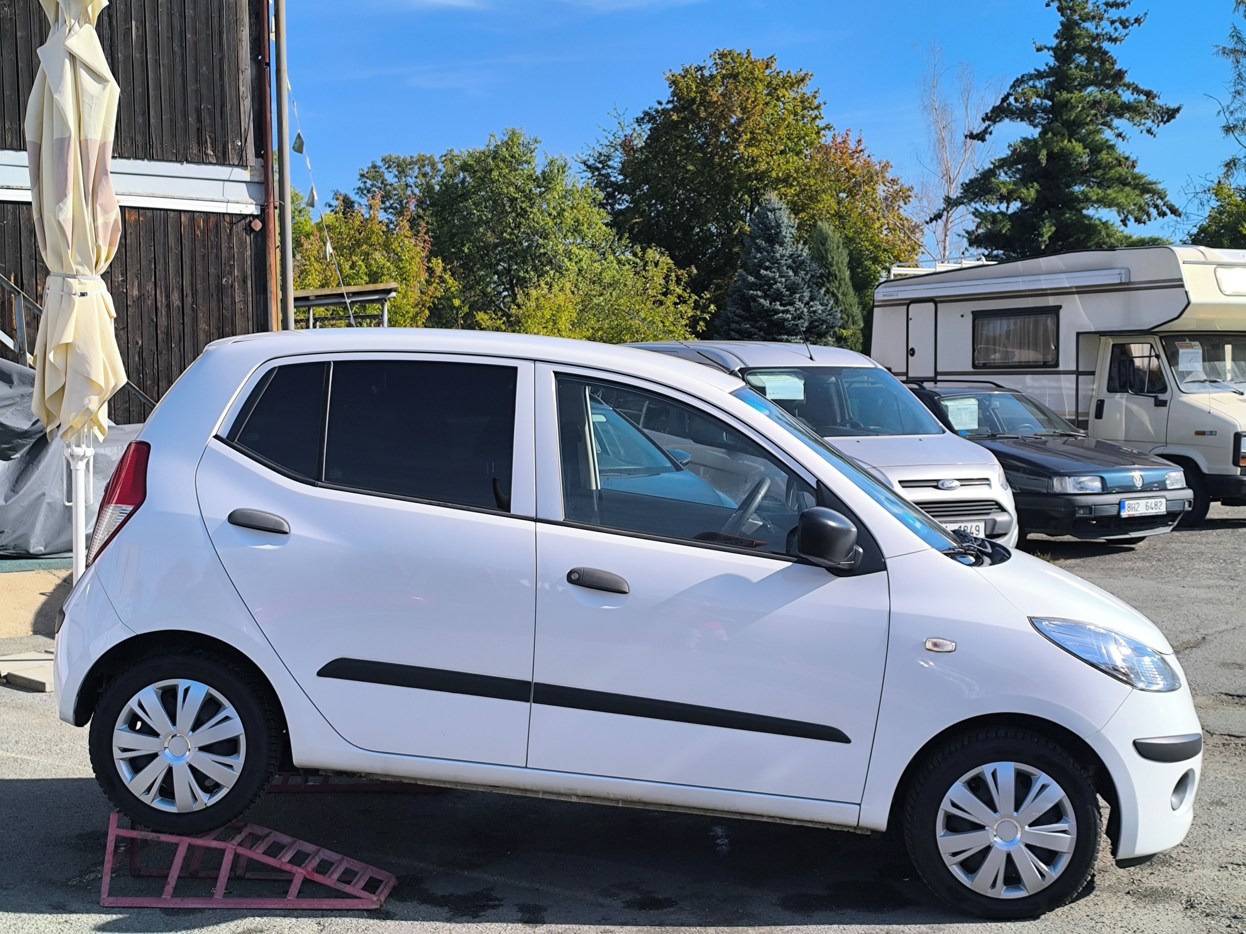 Hyundai i10, 1.1 49kW Classic,Led,2maj - fotka 6