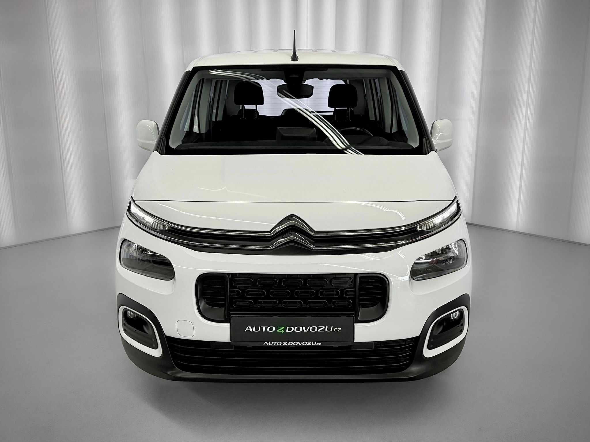 Citroën Berlingo, 1.5 HDI 96KW A/T S&S FEEL, PDC - fotka 2