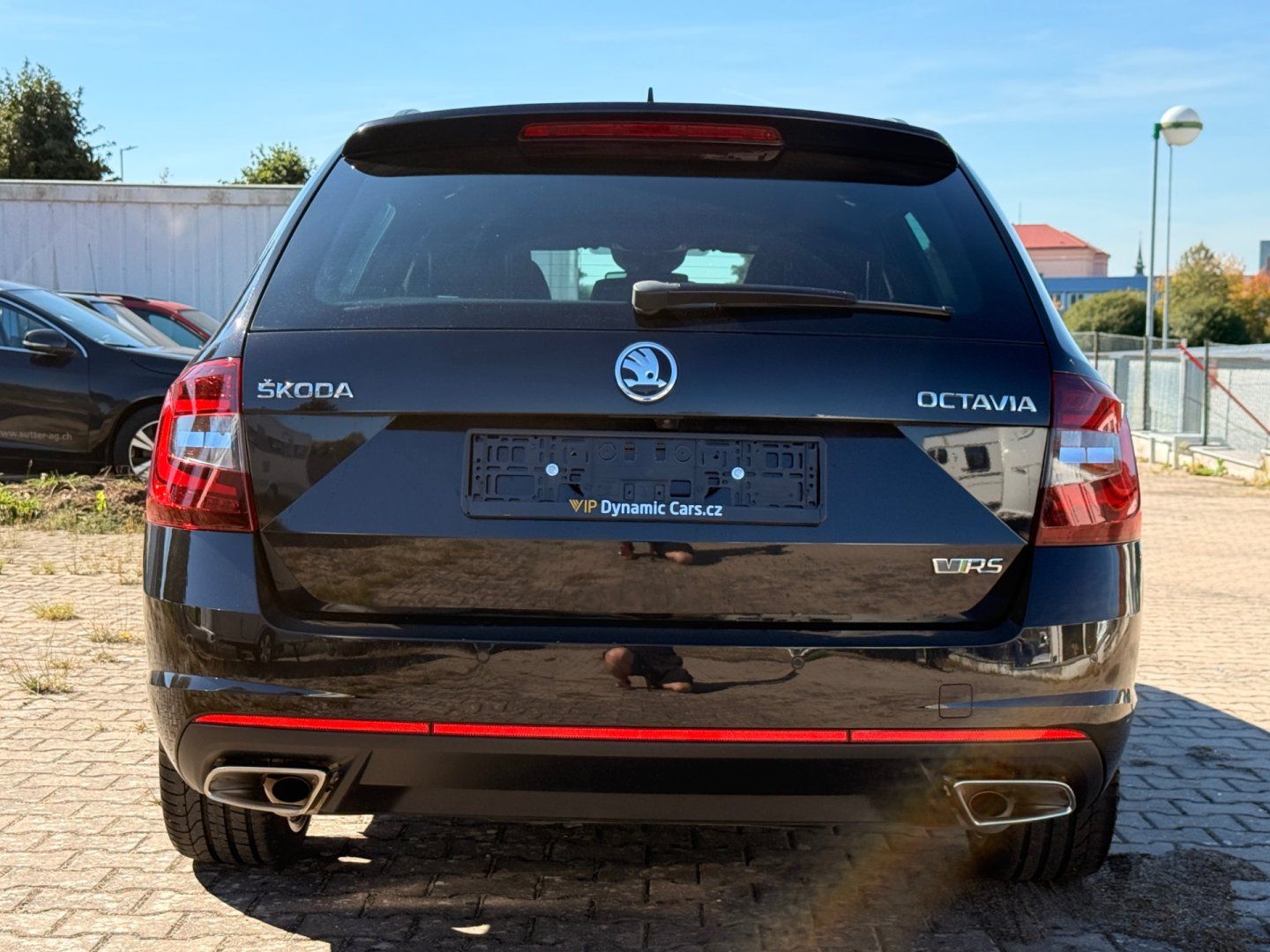 Škoda Octavia, 2.0 TSI RS 245 DSG R19 EXTREME - fotka 6