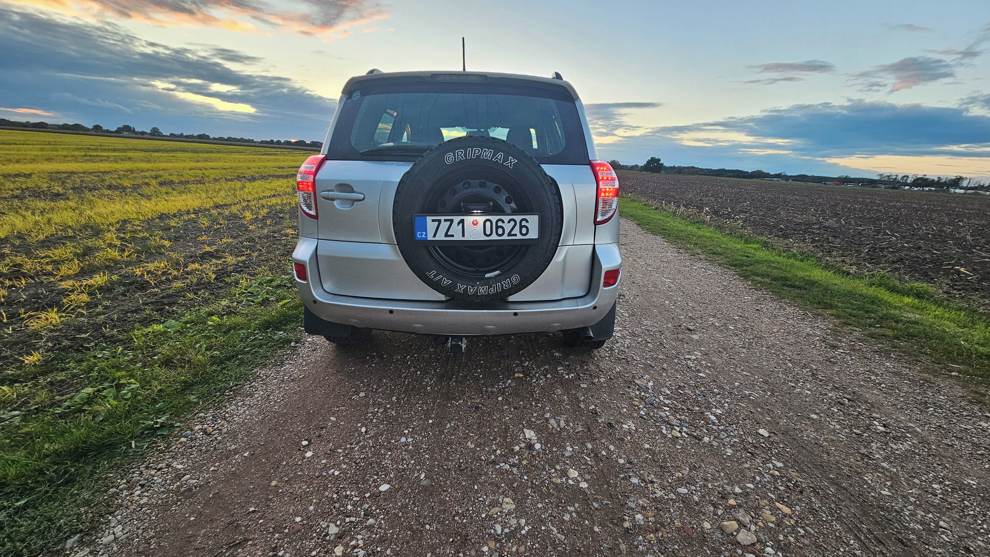 Toyota Rav4, Toyota rav4 2009 - fotka 5