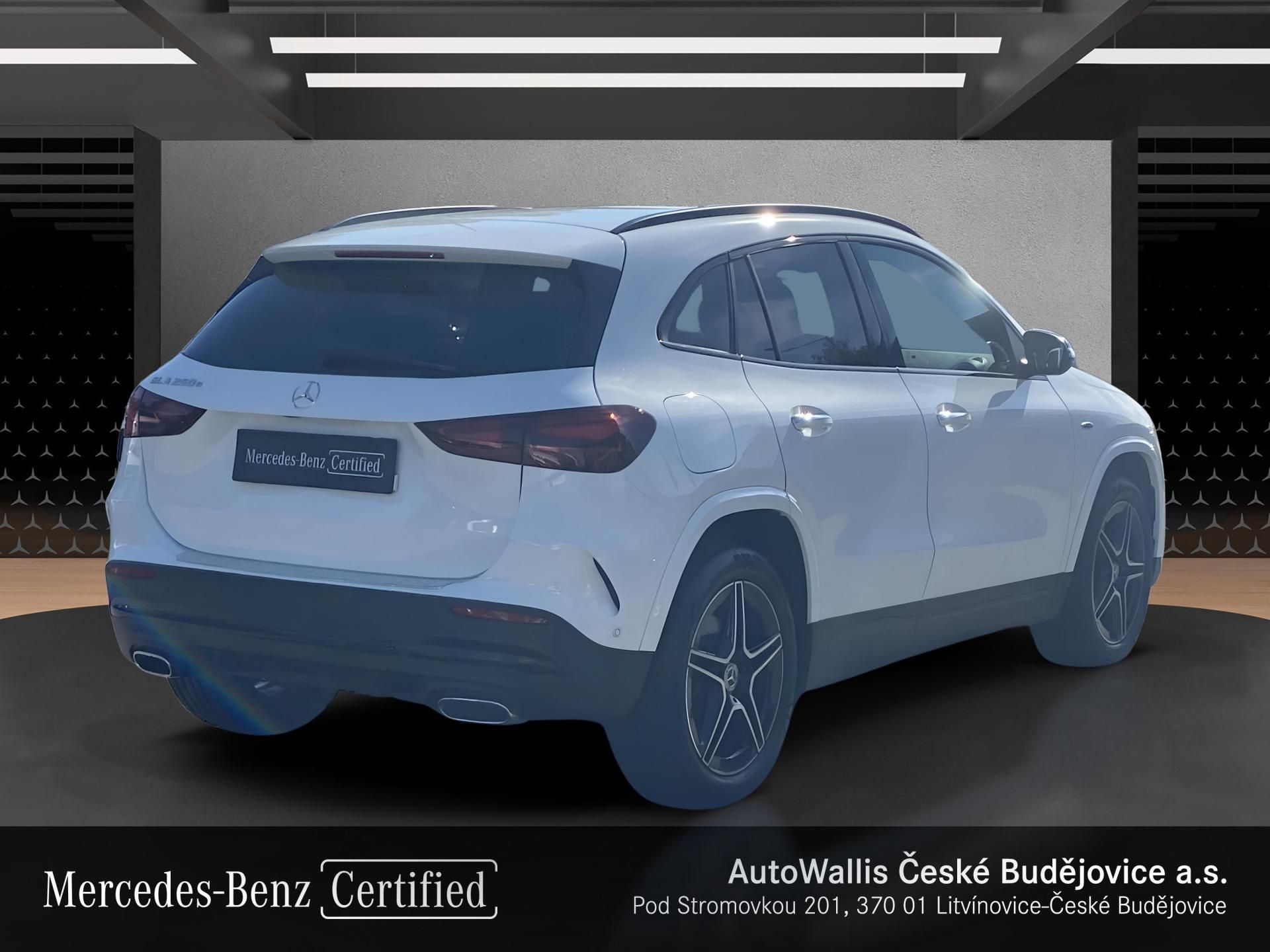 Mercedes-Benz GLA, GLA 250e AMG - fotka 5